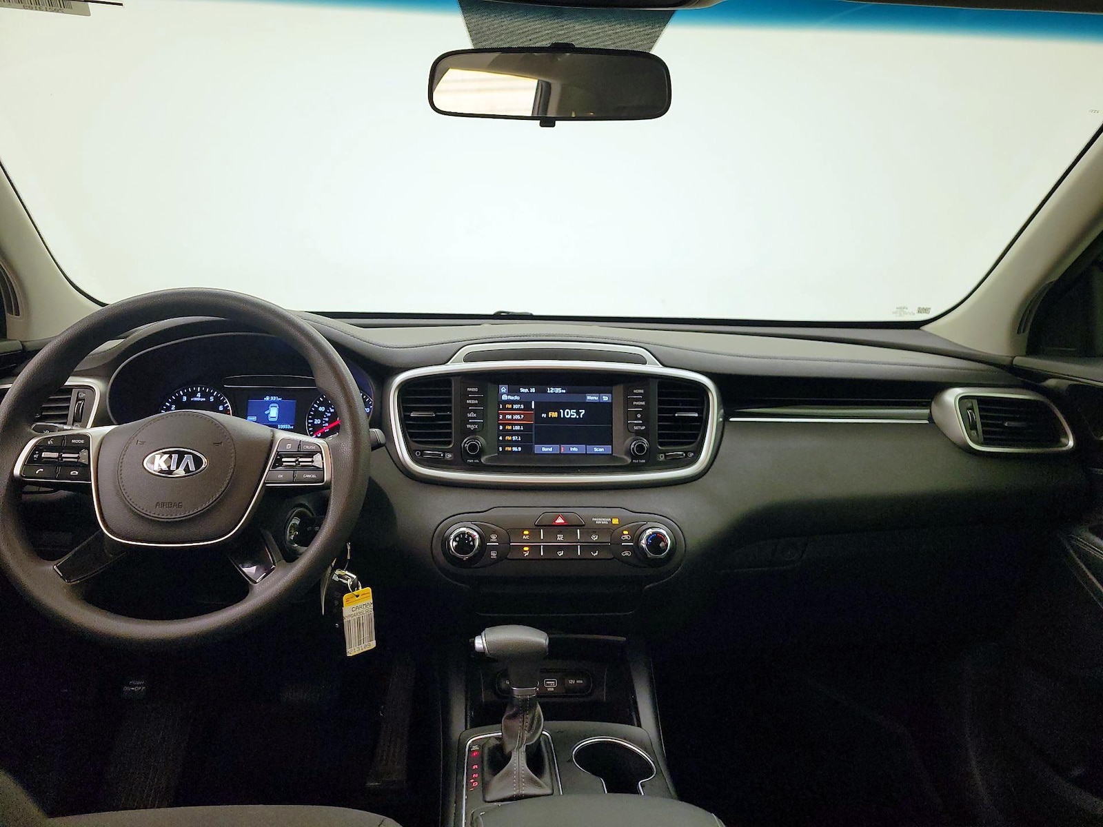 2020 Kia Sorento LX - Photo 10