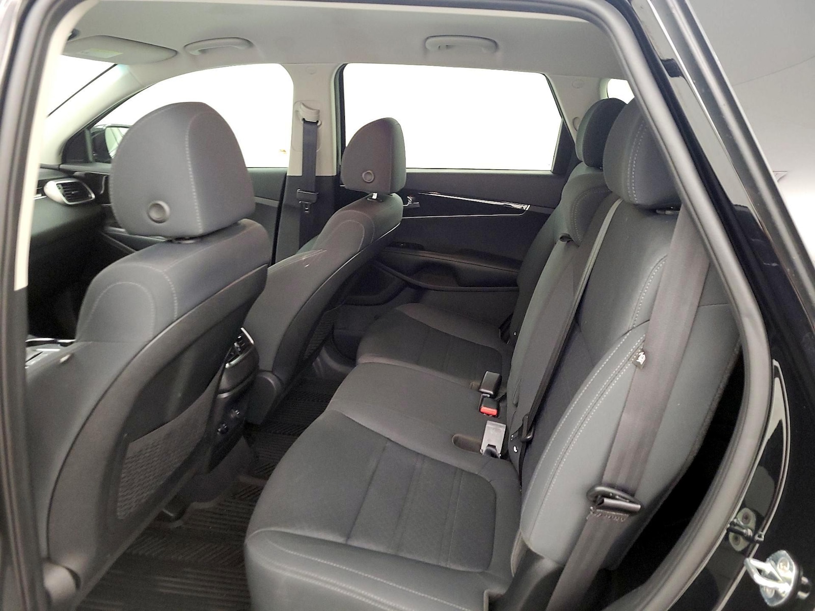 2020 Kia Sorento LX - Photo 20
