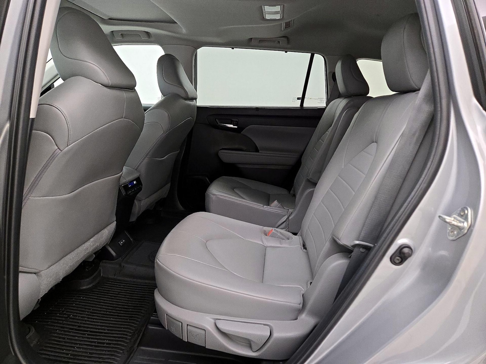 Rear Air Conditioning