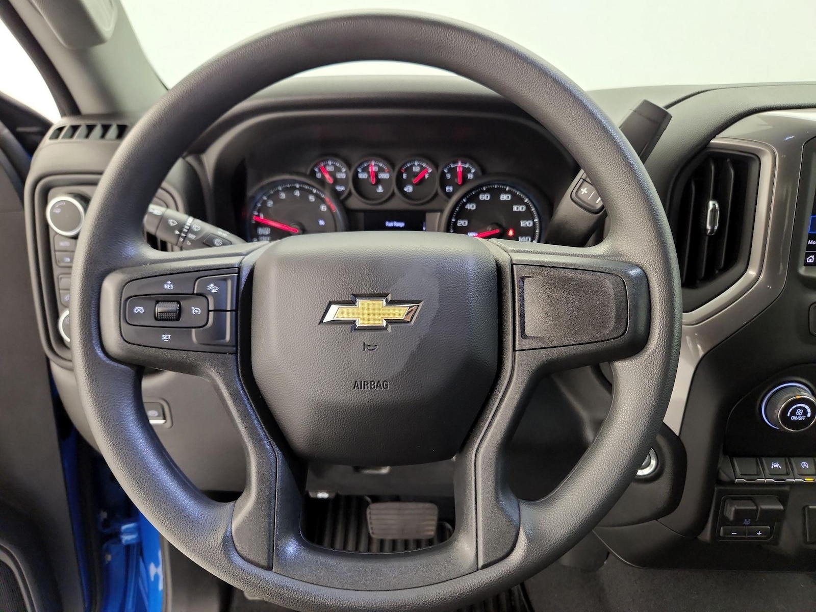 2026 Chevrolet Silverado 1500 Custom - Photo 11