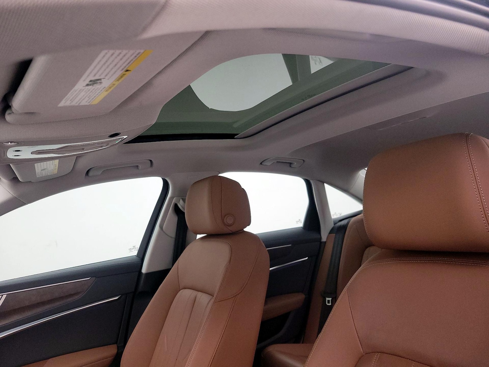 Sunroof(s) & Overhead Airbags
