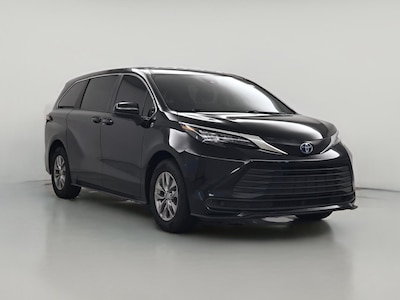 2024 Toyota Sienna Hybrid LE