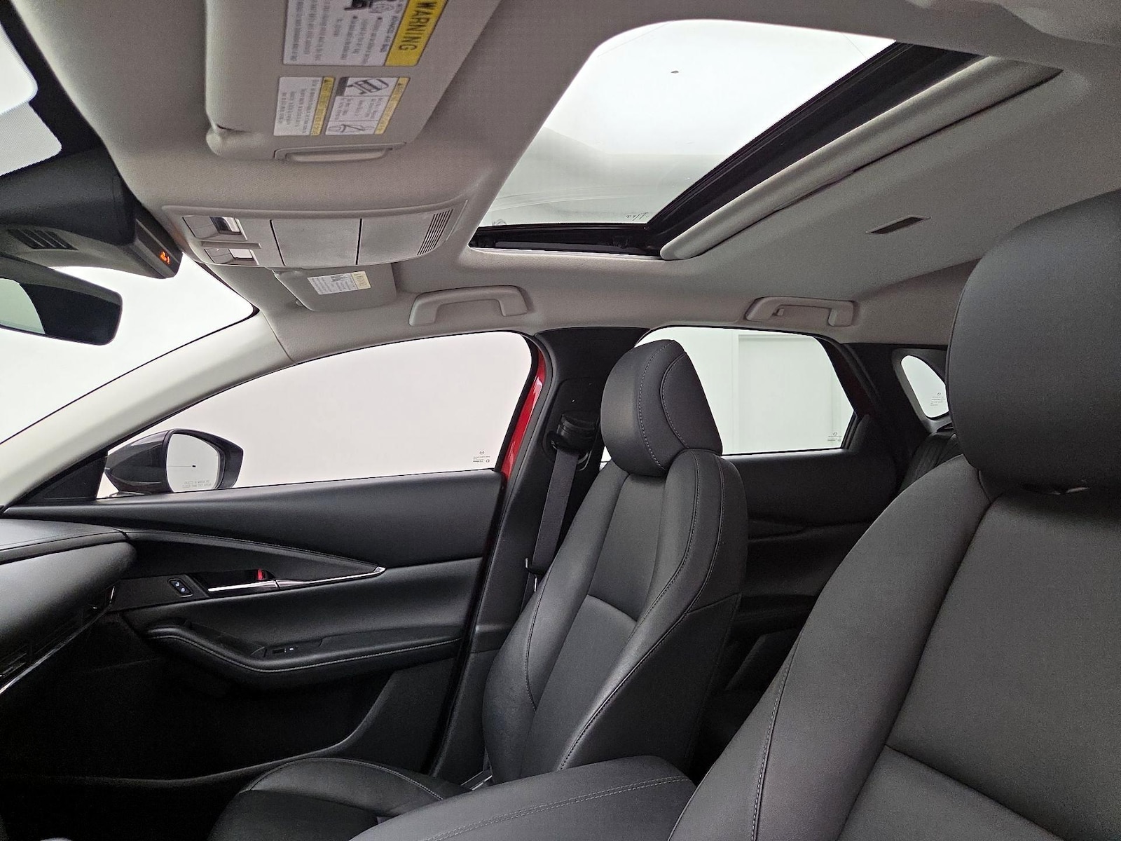 Sunroof(s) & Overhead Airbags