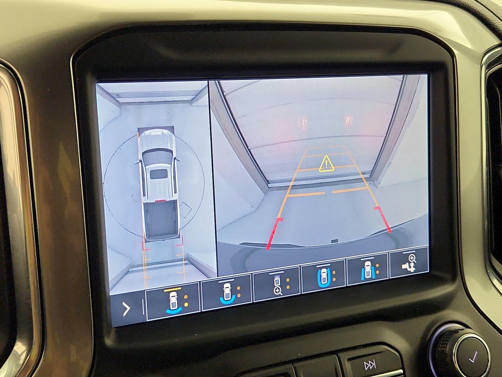 2019 Chevrolet Silverado 1500 LTZ - Photo 16