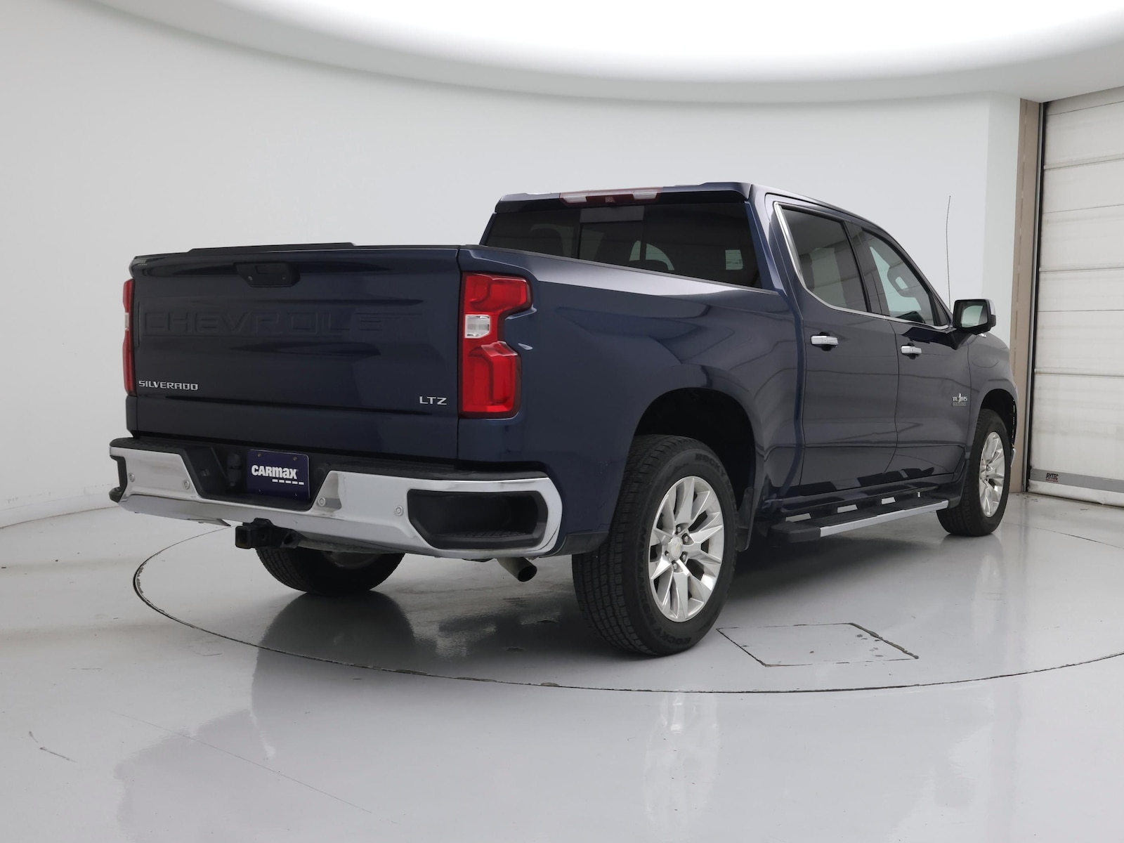 2019 Chevrolet Silverado 1500 LTZ - Photo 9