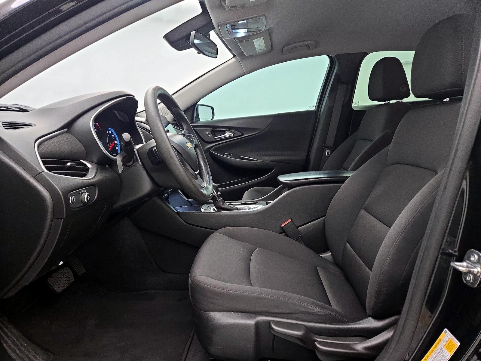 2023 Chevrolet Malibu 1LS - Photo 12