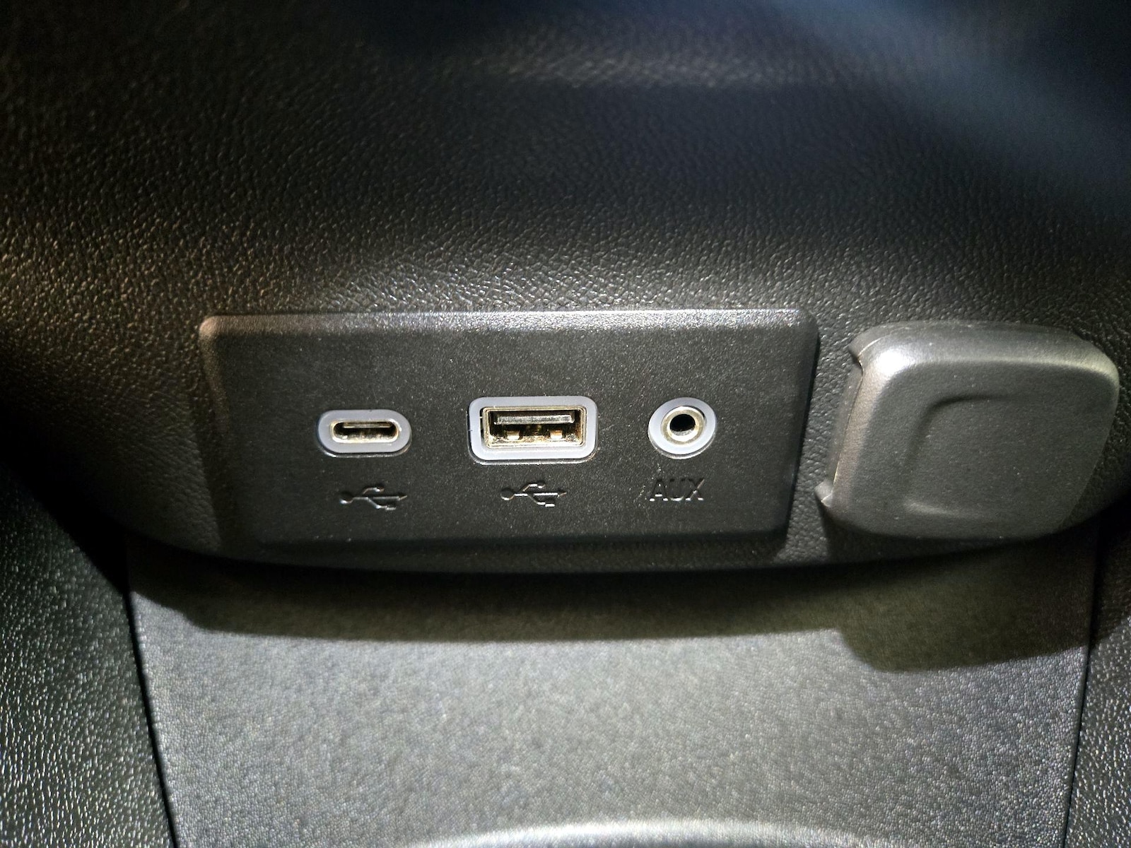 2023 Chevrolet Malibu 1LS - Photo 19