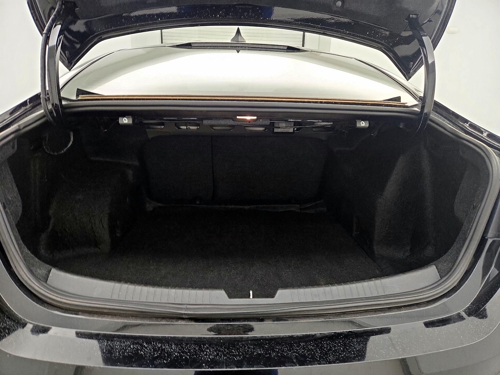 2023 Chevrolet Malibu 1LS - Photo 21