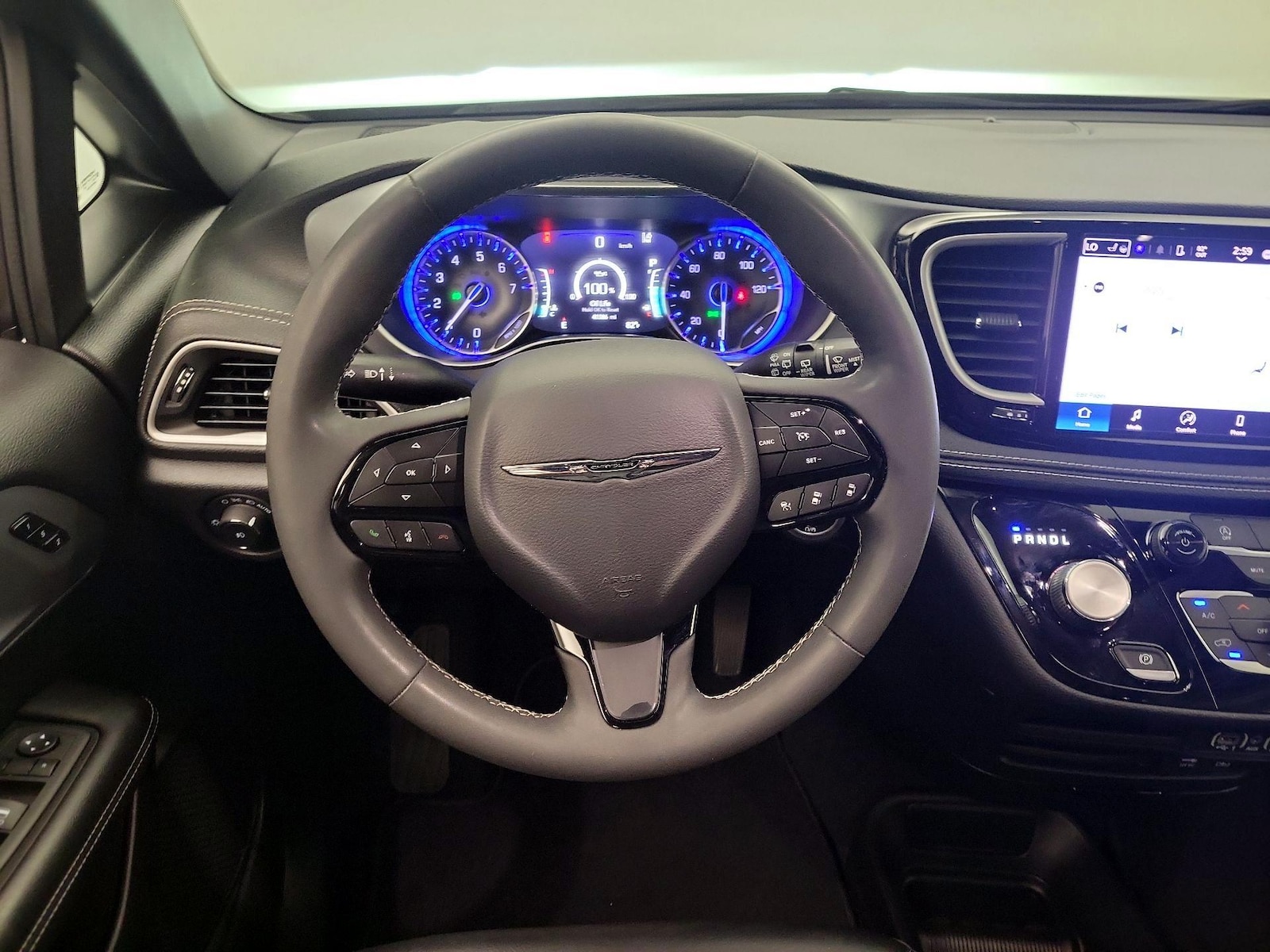 2022 Chrysler Pacifica Touring L - Photo 11