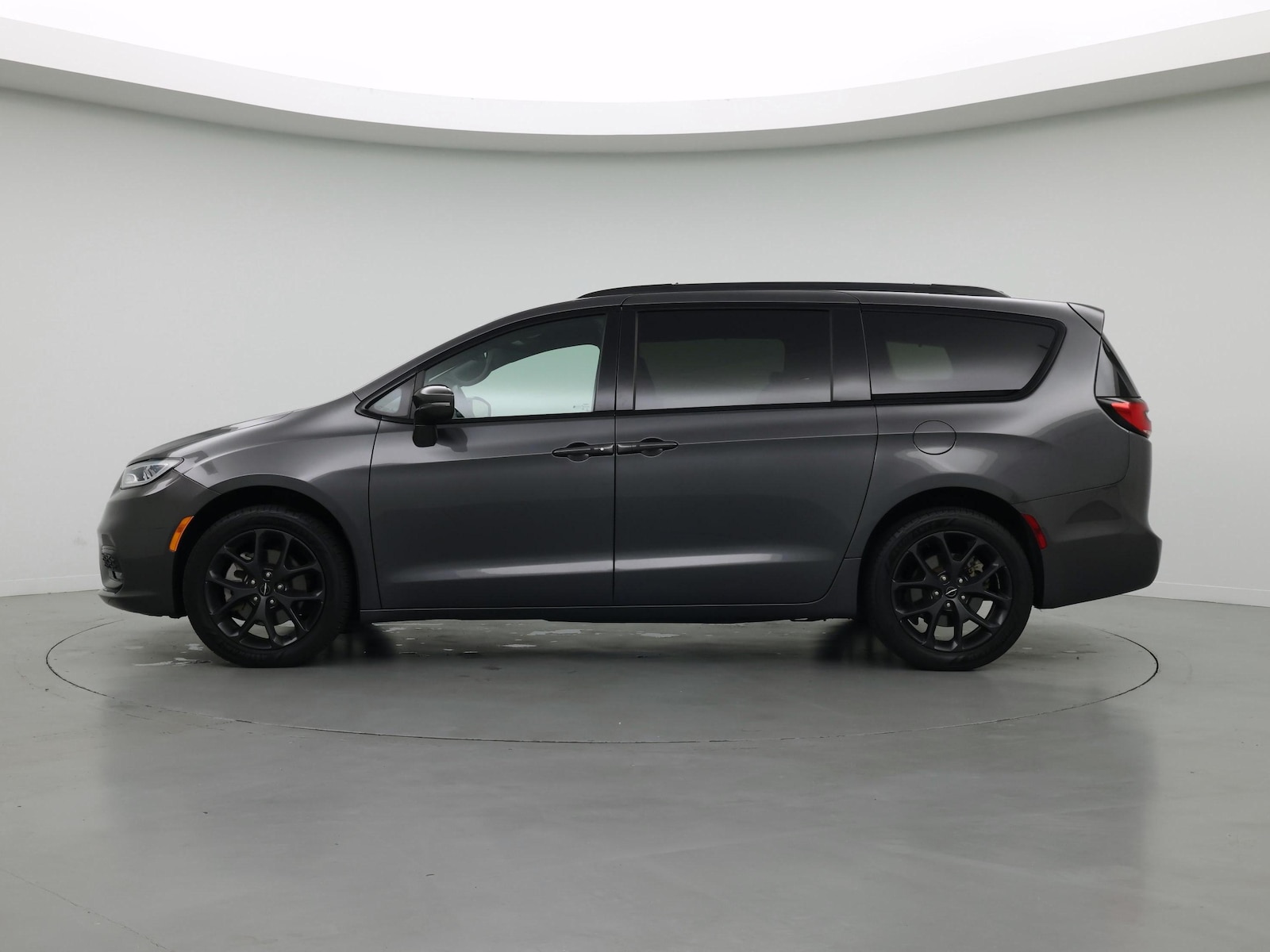 2022 Chrysler Pacifica Touring L - Photo 4