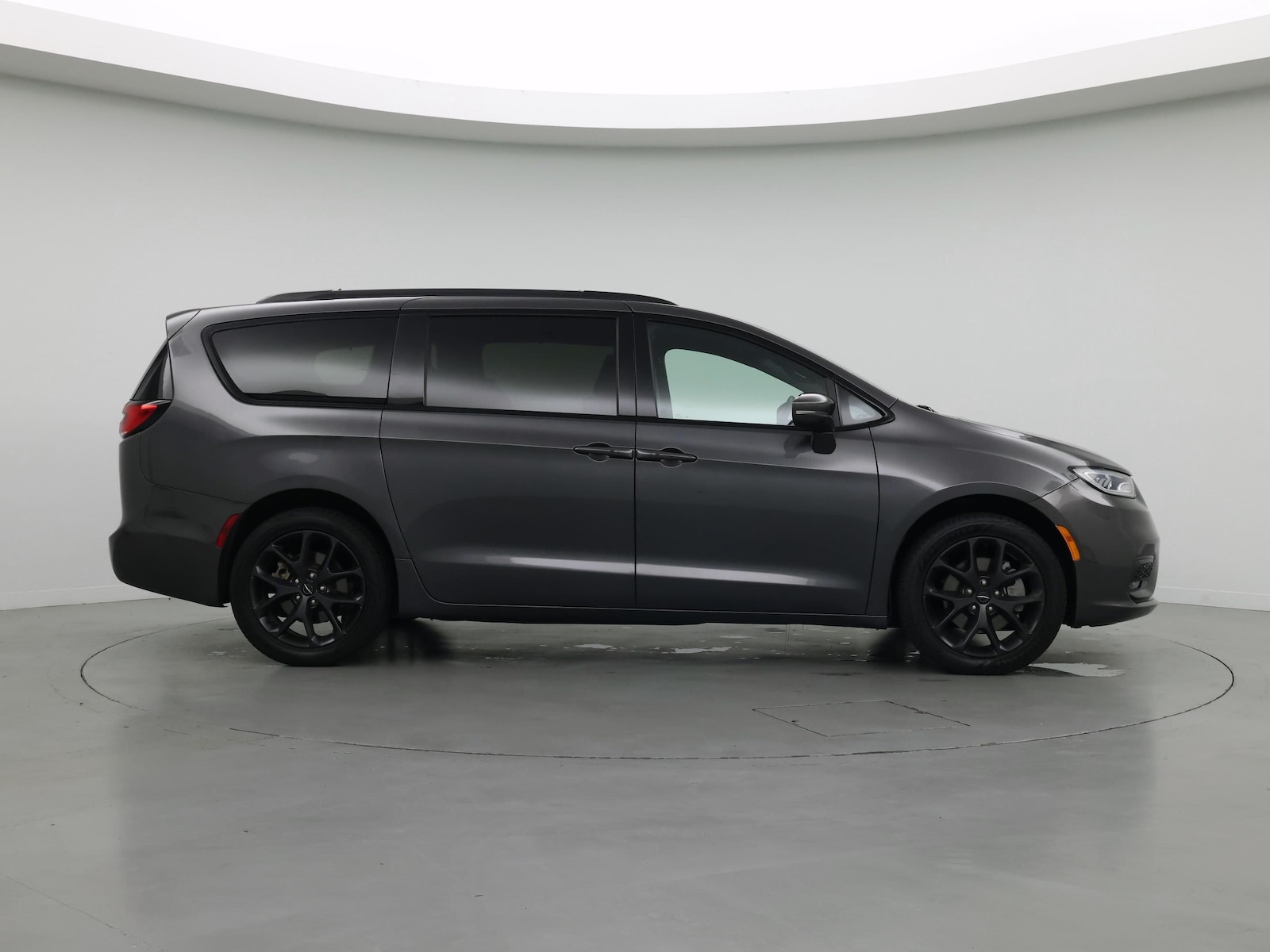 2022 Chrysler Pacifica Touring L - Photo 8