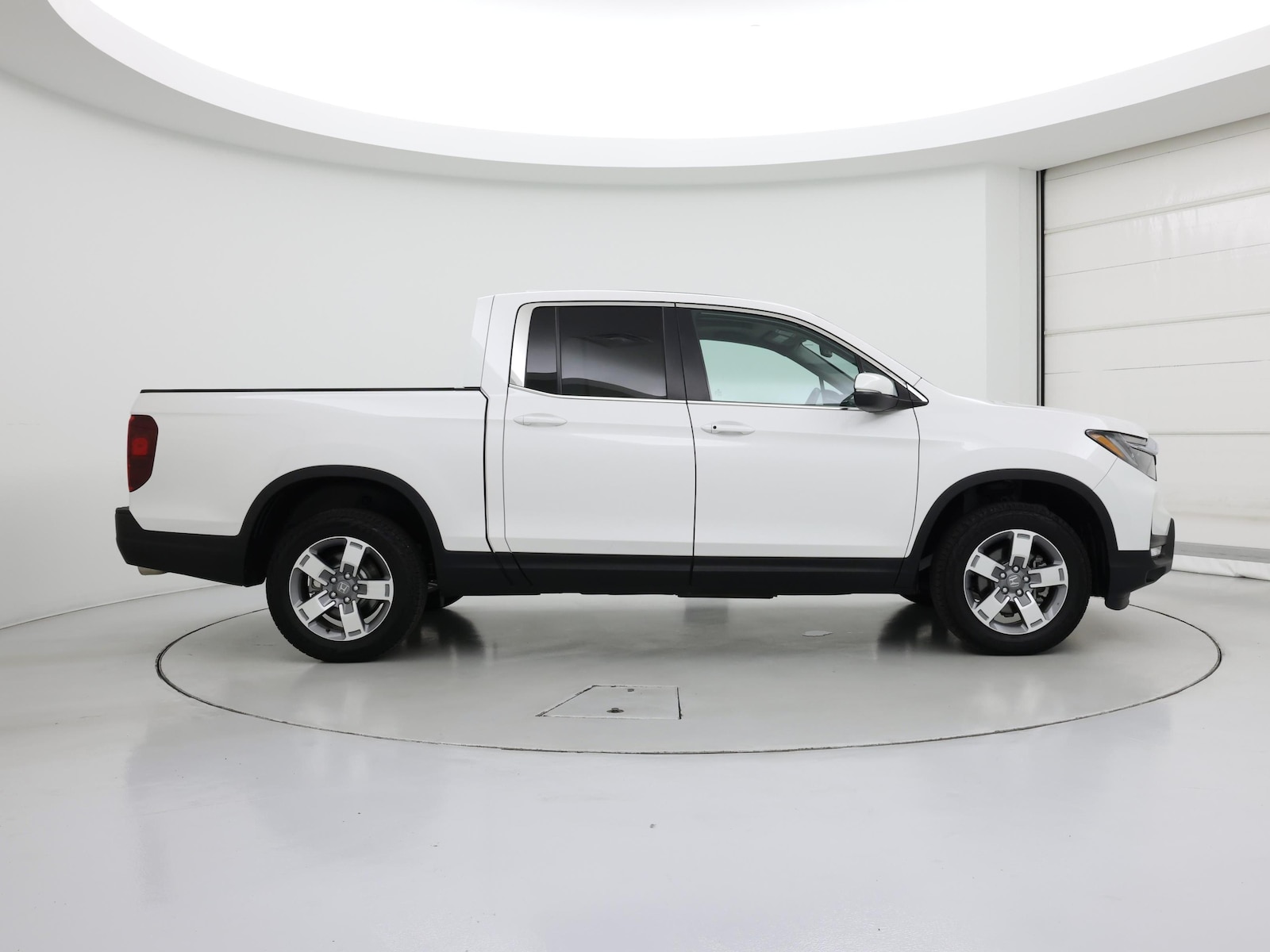 2025 Honda Ridgeline RTL - Photo 8
