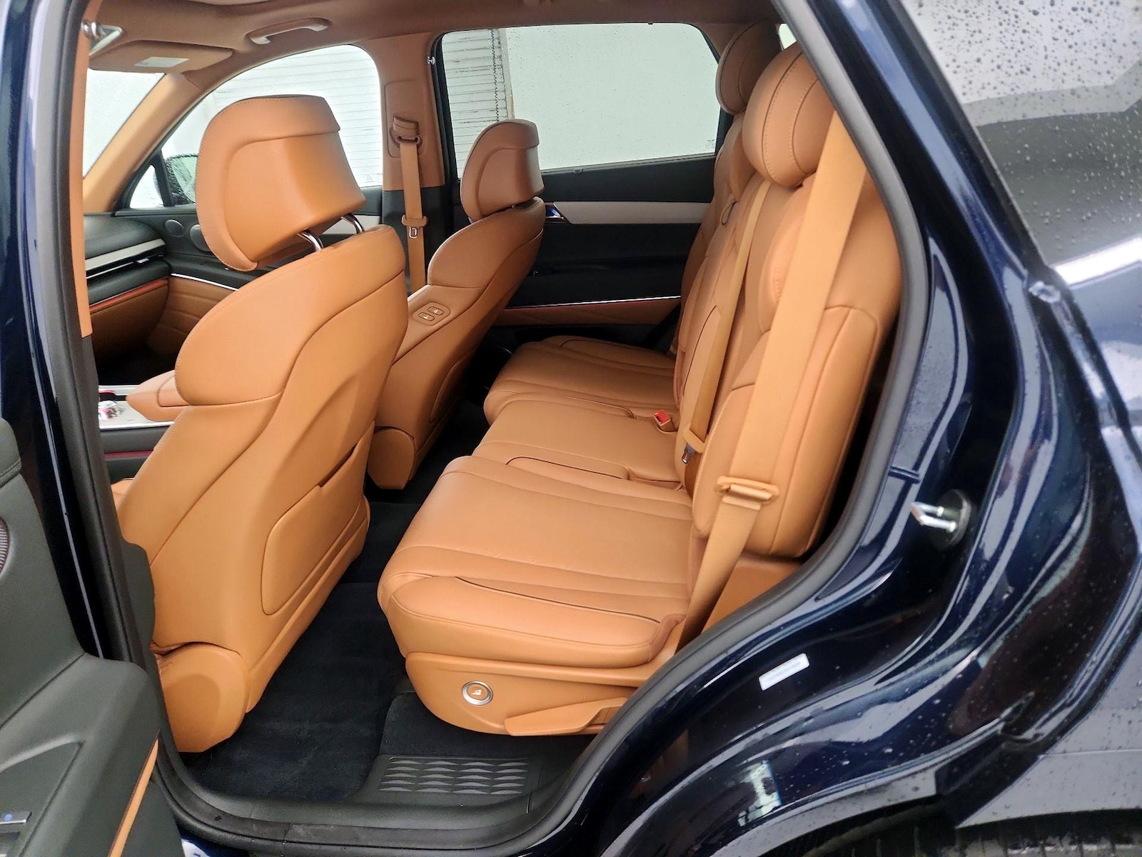 Rear Air Conditioning