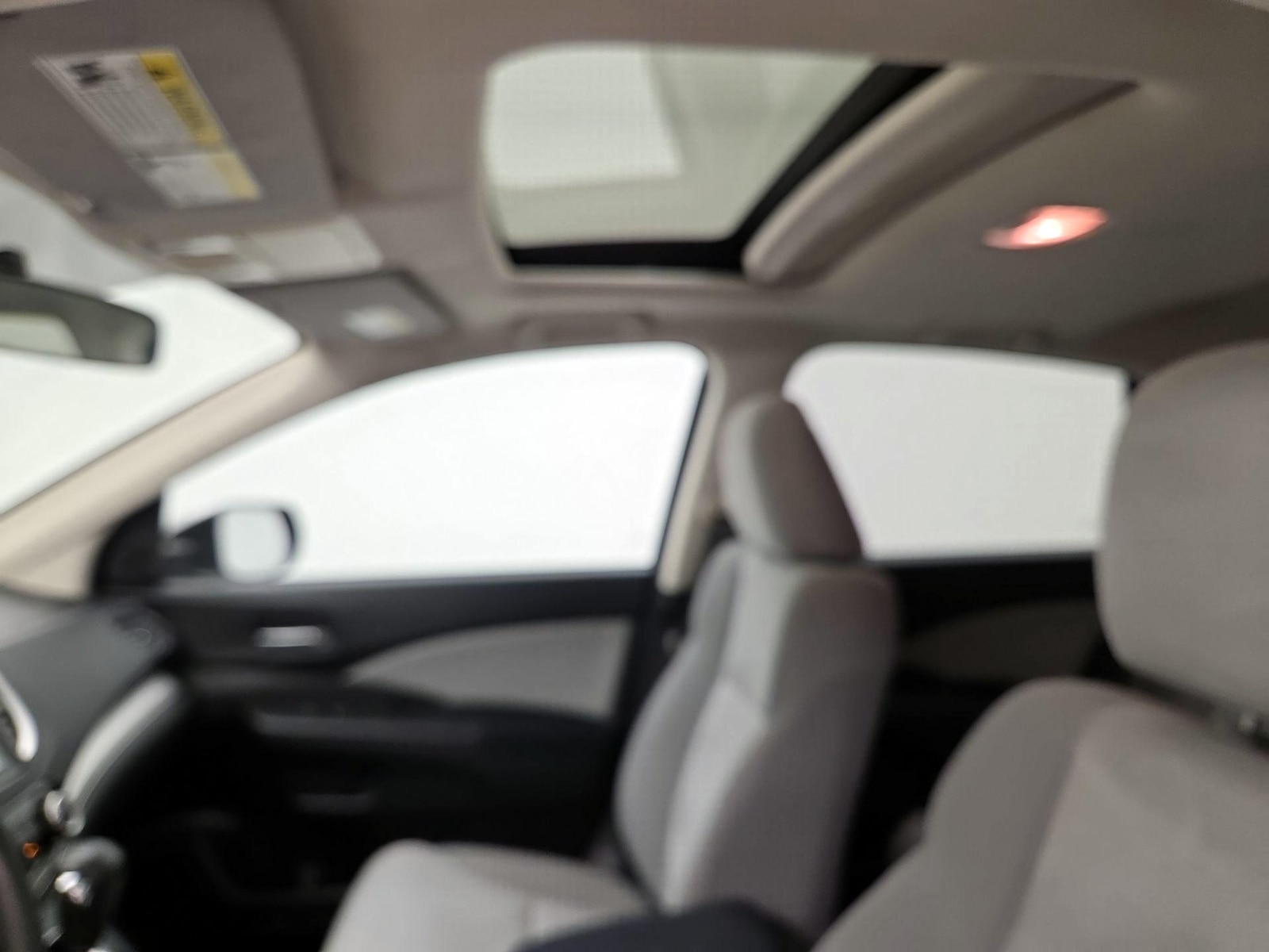 Sunroof(s) & Overhead Airbags