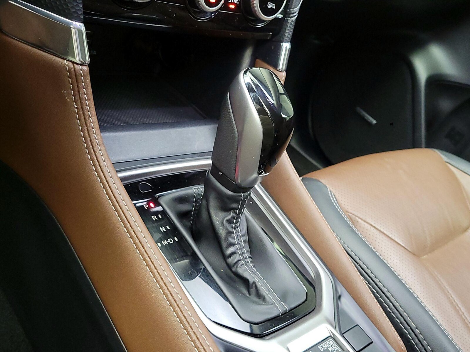 2022 Subaru Forester Touring - Photo 19