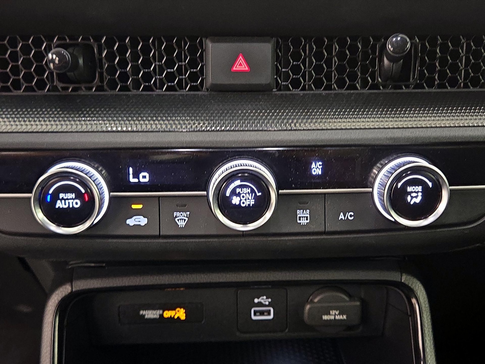 2025 Honda CR-V LX - Photo 17