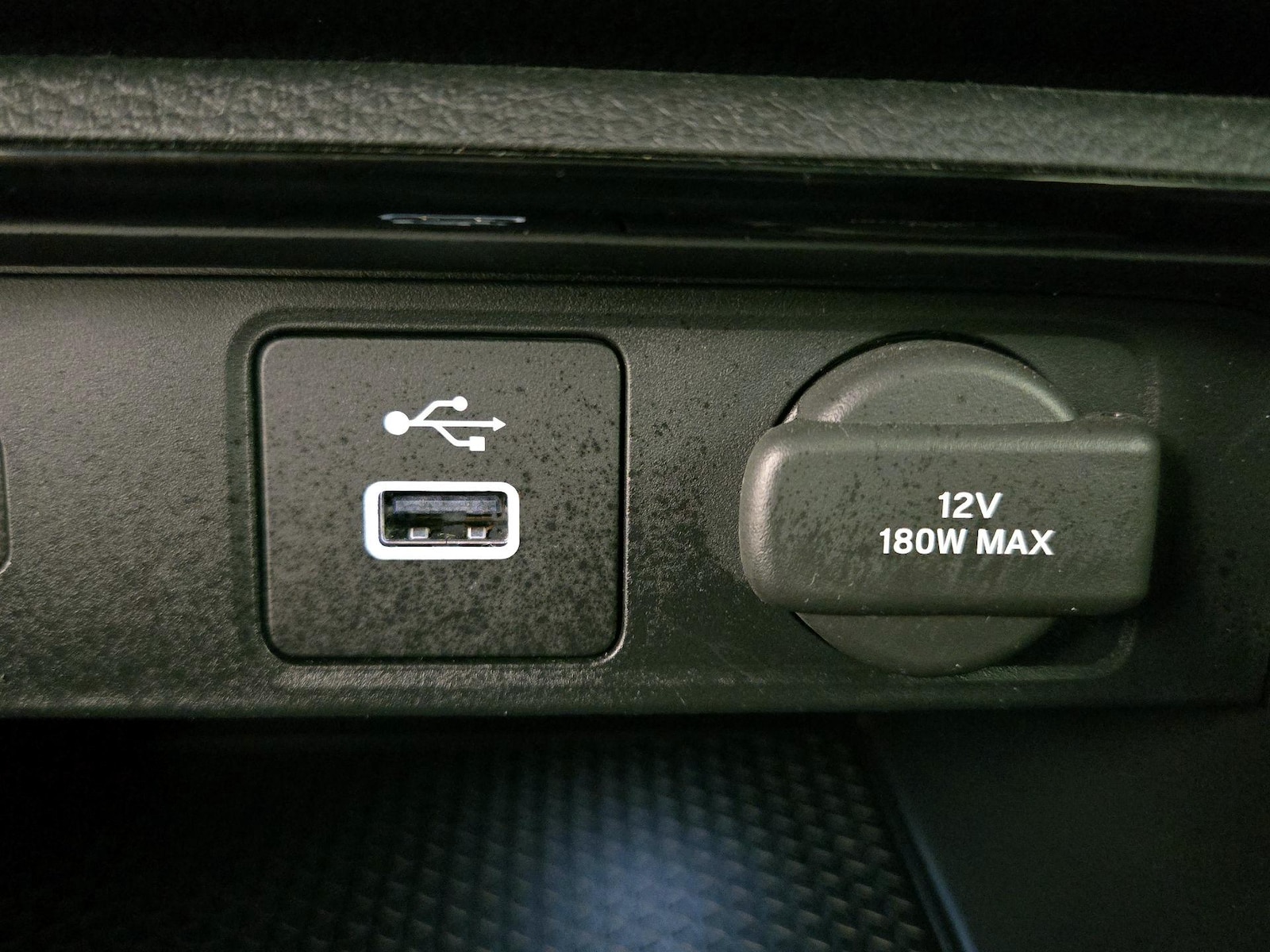 2025 Honda CR-V LX - Photo 19