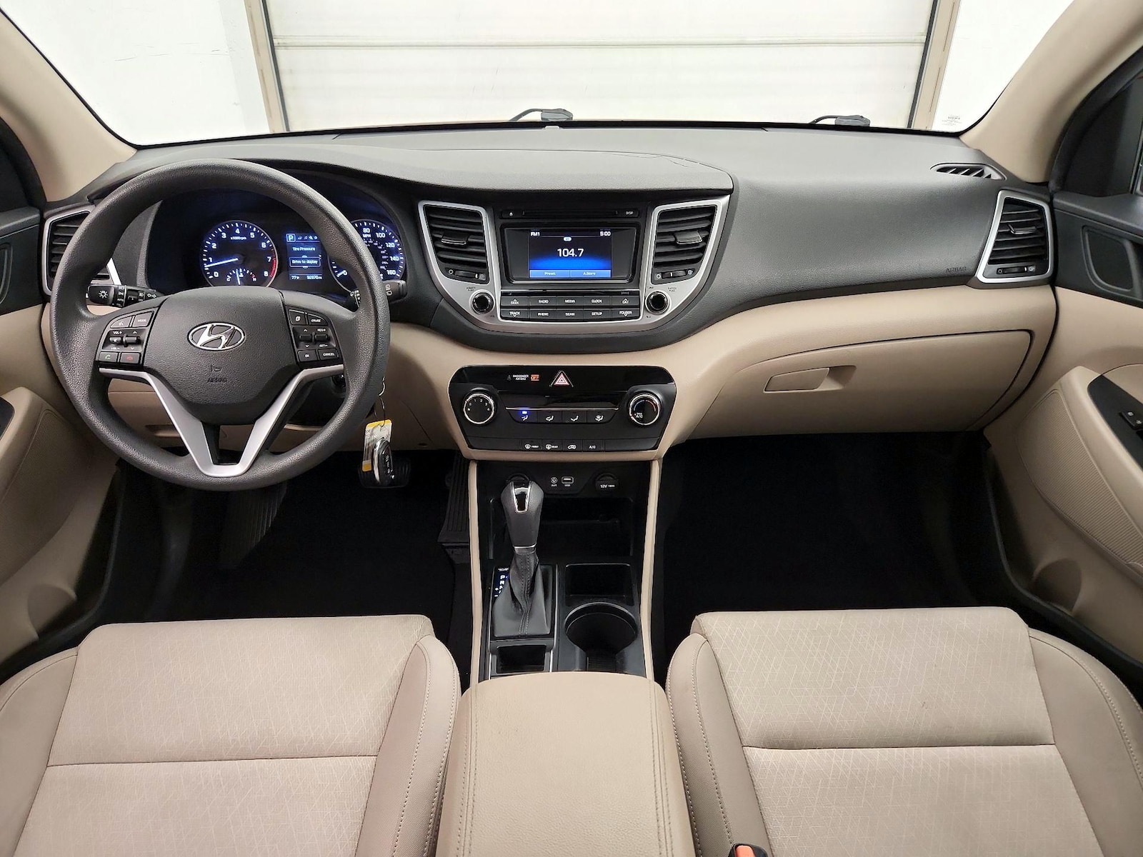 2017 Hyundai Tucson SE - Photo 10