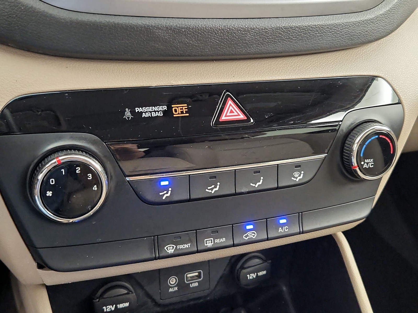 2017 Hyundai Tucson SE - Photo 17