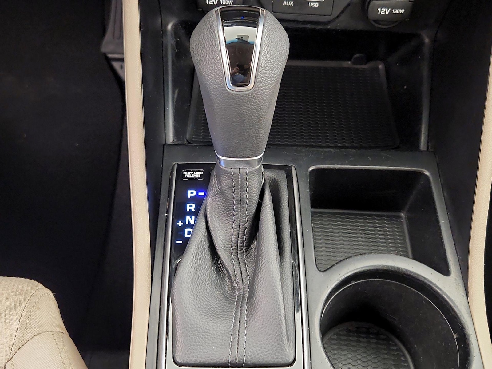 2017 Hyundai Tucson SE - Photo 18