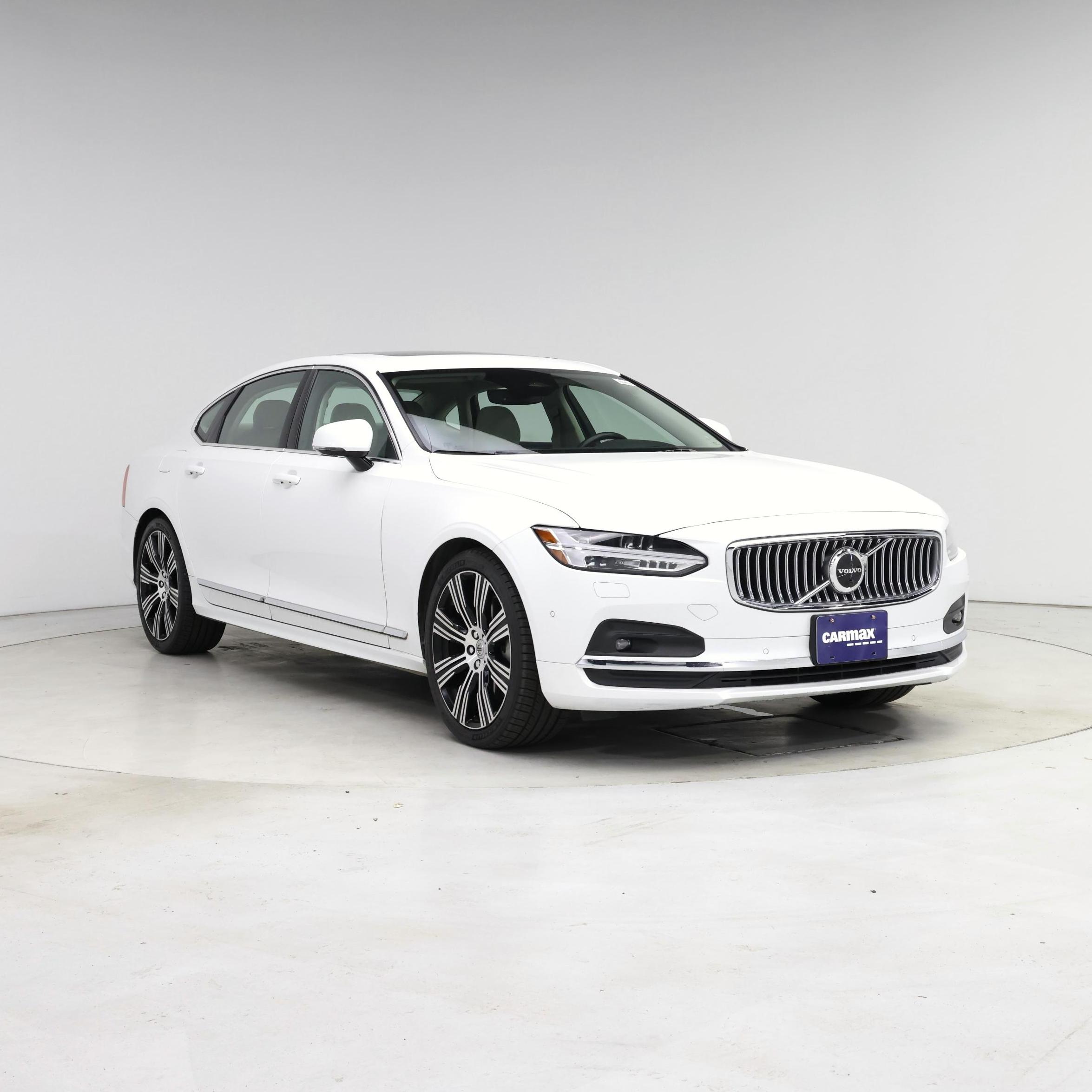 White 2023 Volvo S90 Sedan All-Wheel Drive Automatic