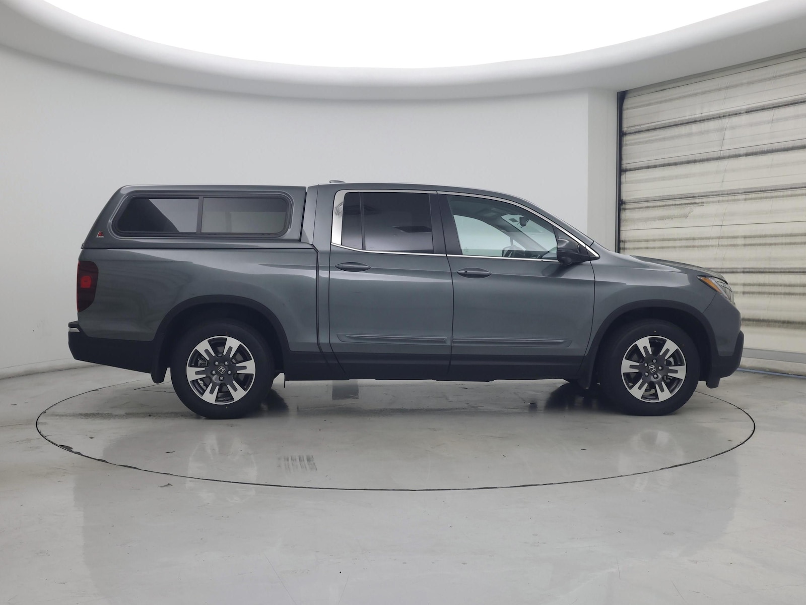 2017 Honda Ridgeline RTL-T - Photo 8