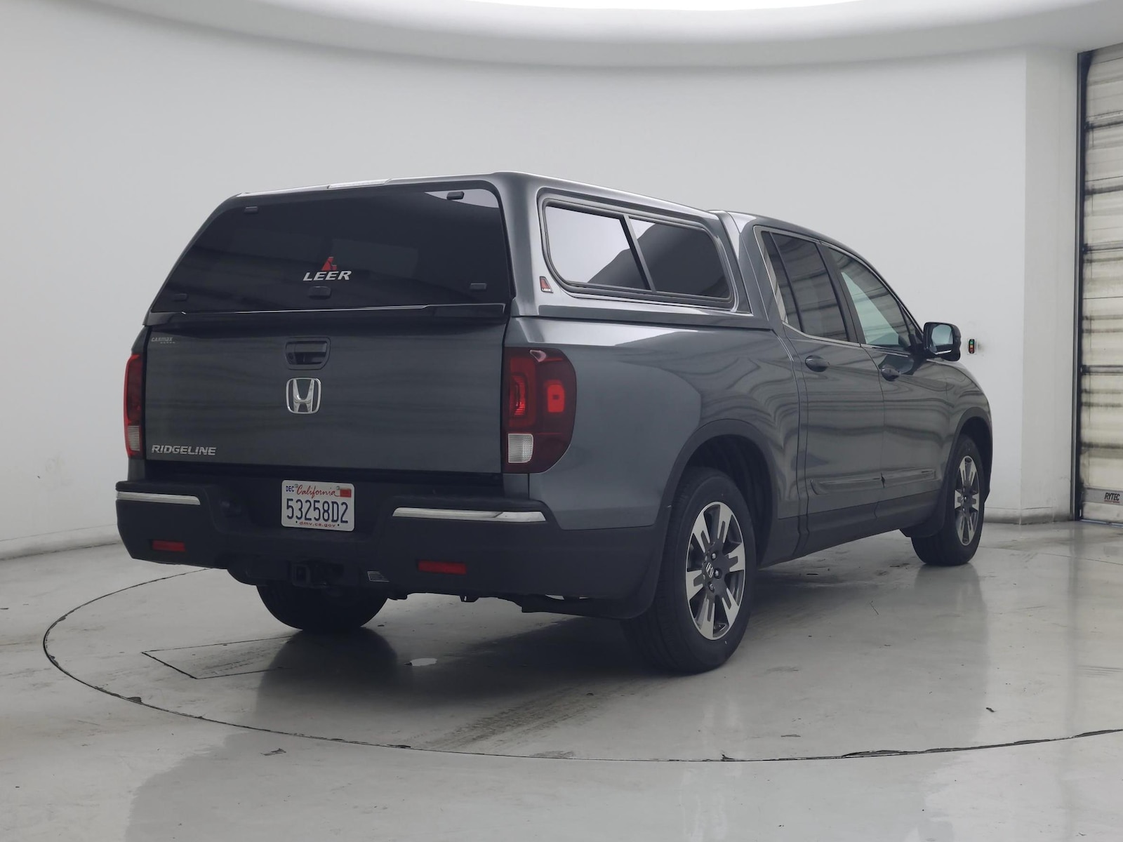 2017 Honda Ridgeline RTL-T - Photo 9