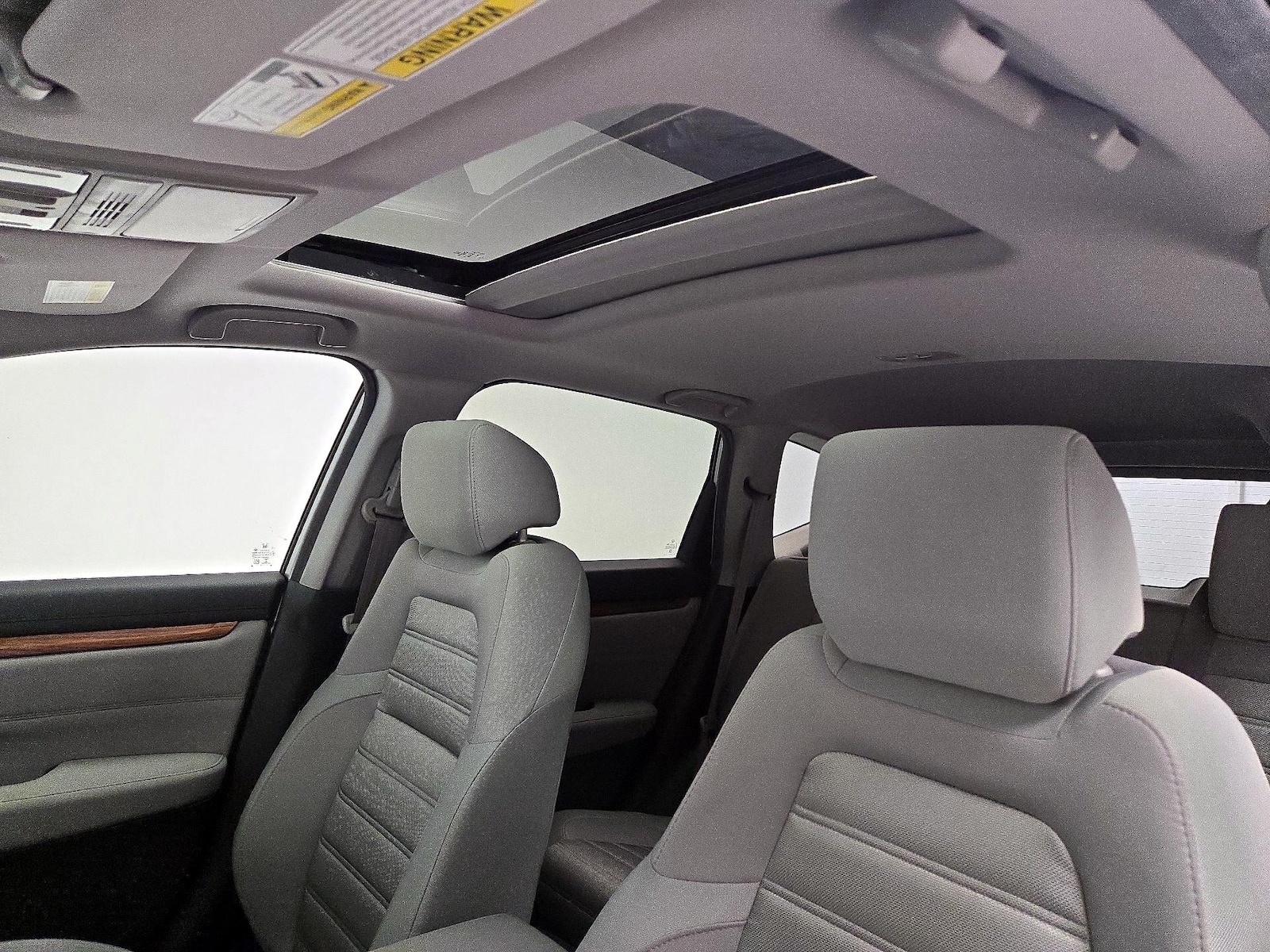 Sunroof(s) & Overhead Airbags