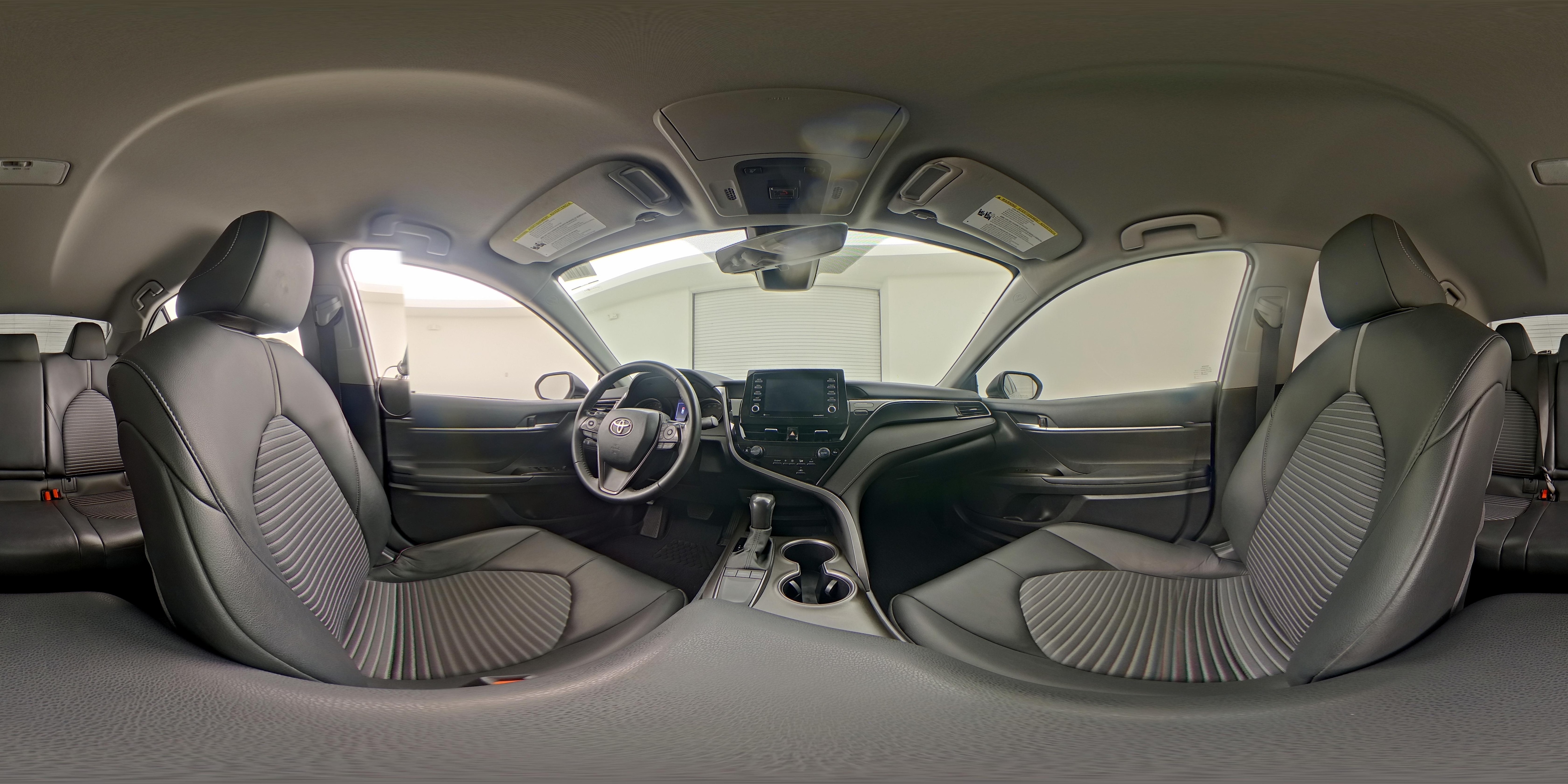 2023 Toyota Camry SE - Photo 24