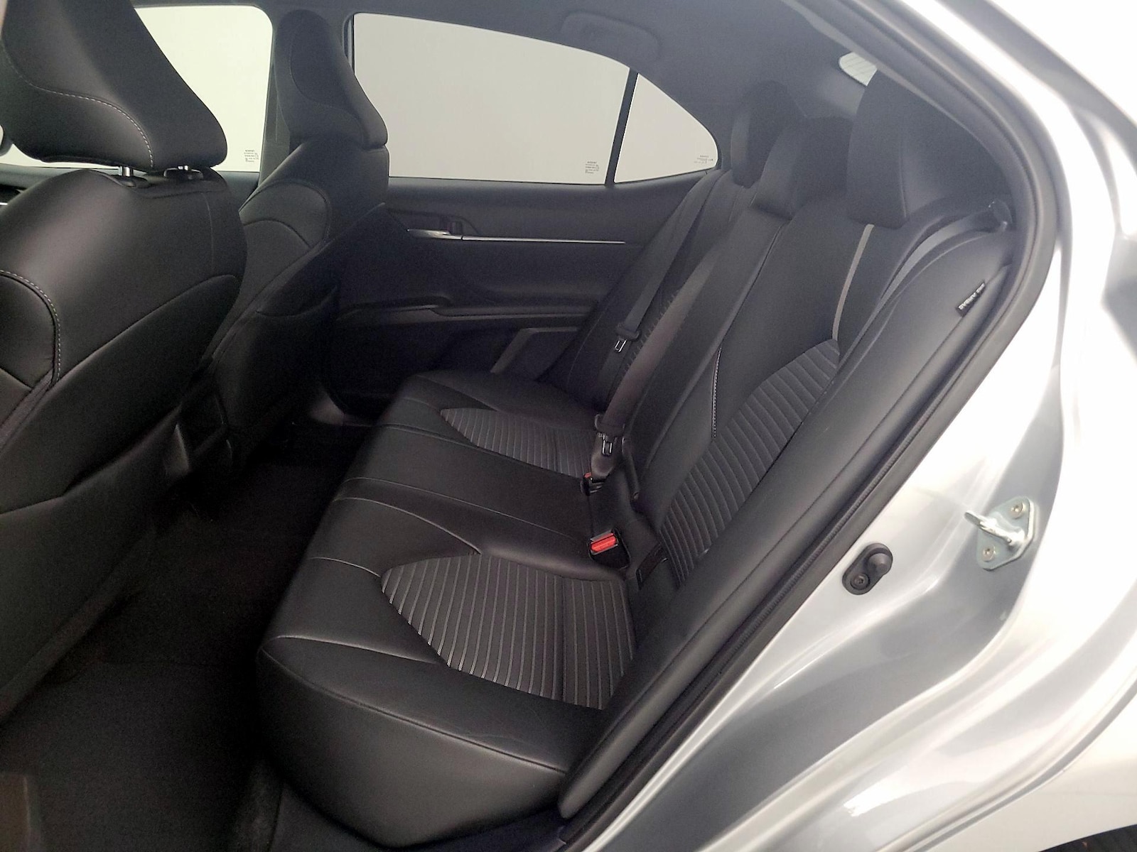 2023 Toyota Camry SE - Photo 20