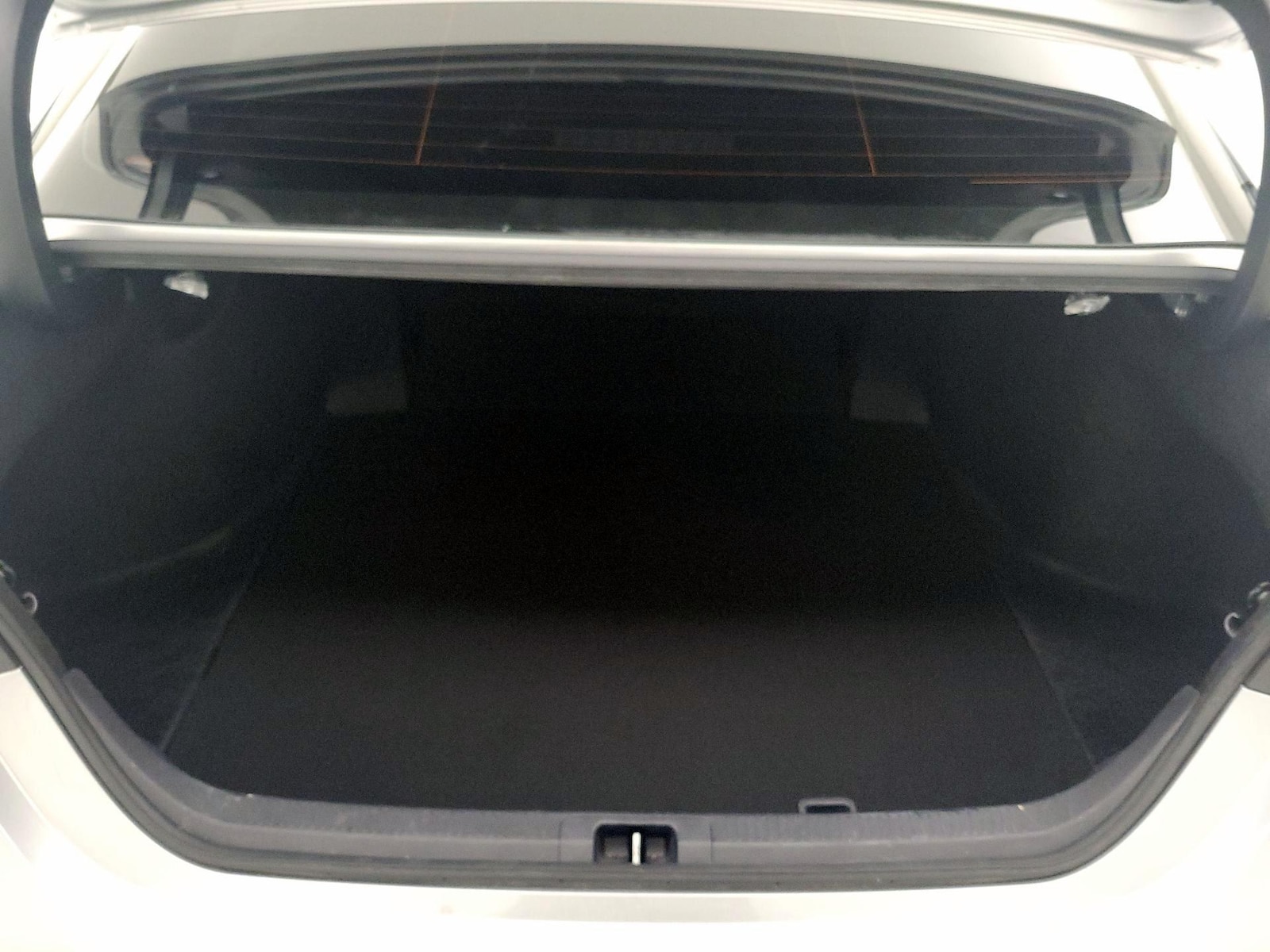 2023 Toyota Camry SE - Photo 21