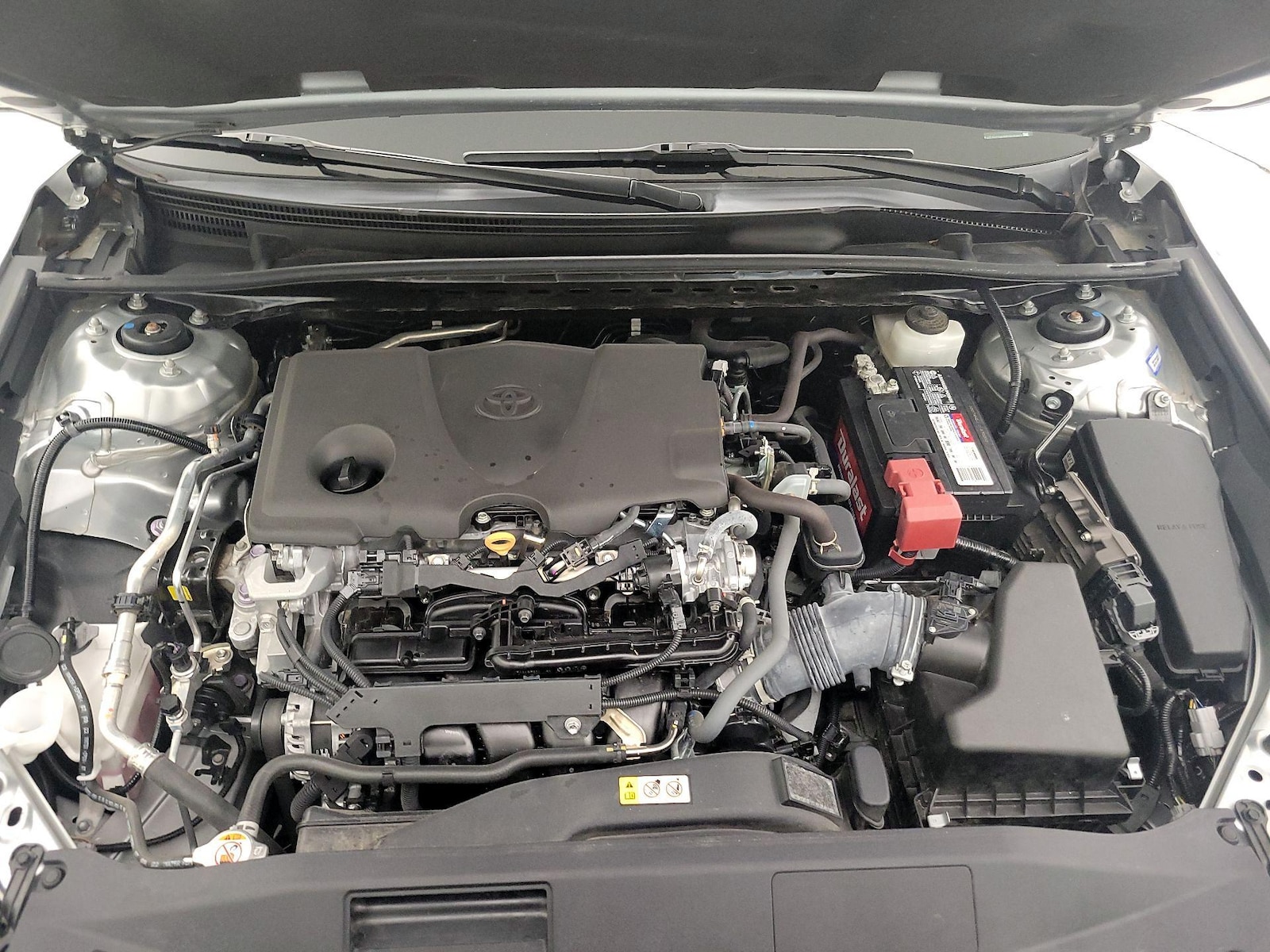 2023 Toyota Camry SE - Photo 22