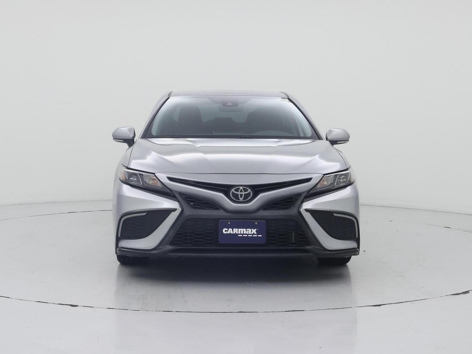 2023 Toyota Camry SE - Photo 6