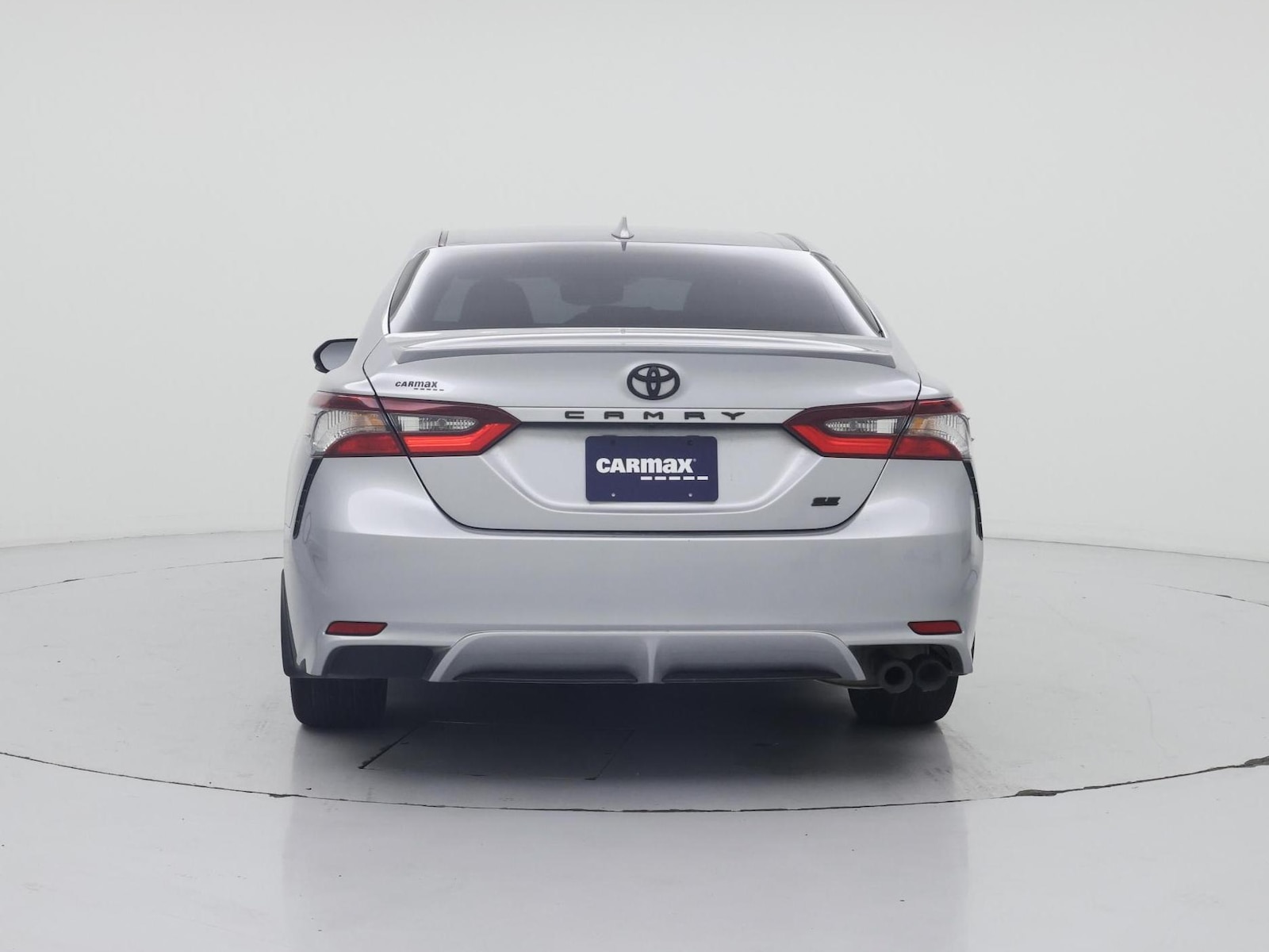 2023 Toyota Camry SE - Photo 7