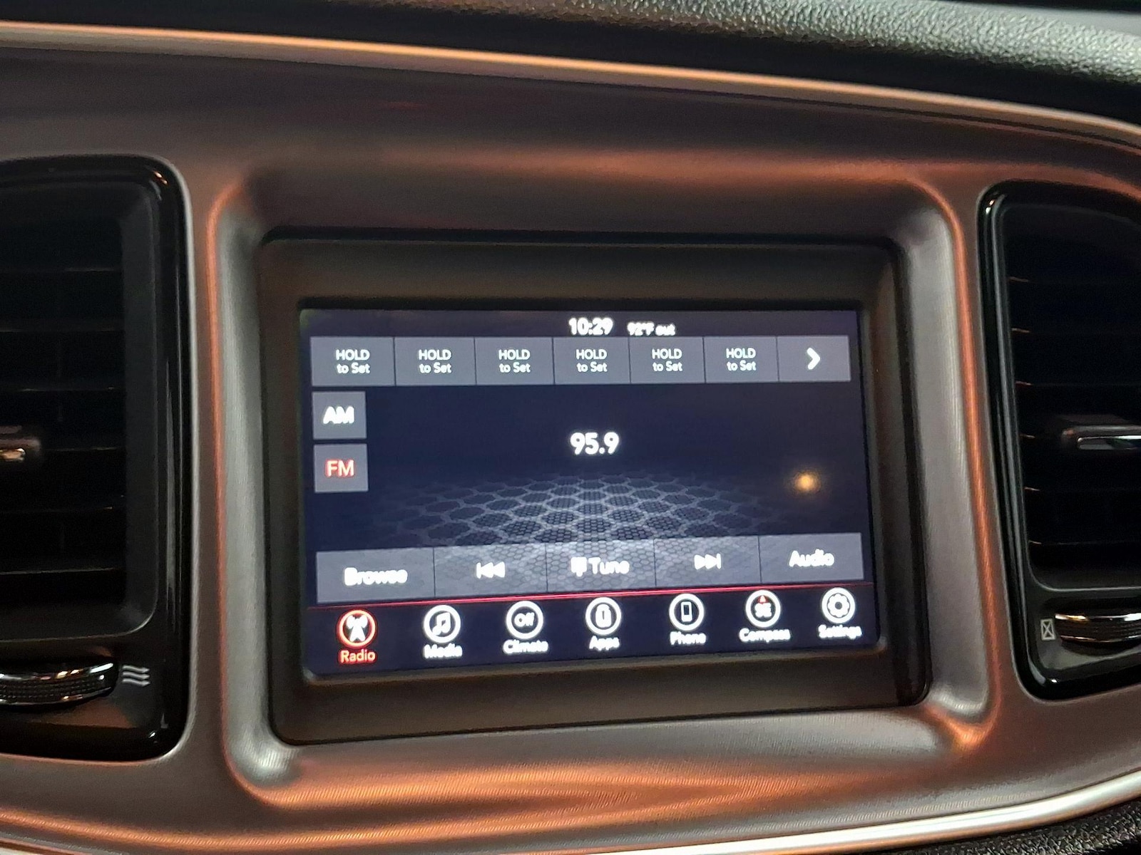 2019 Dodge Challenger SXT - Photo 15