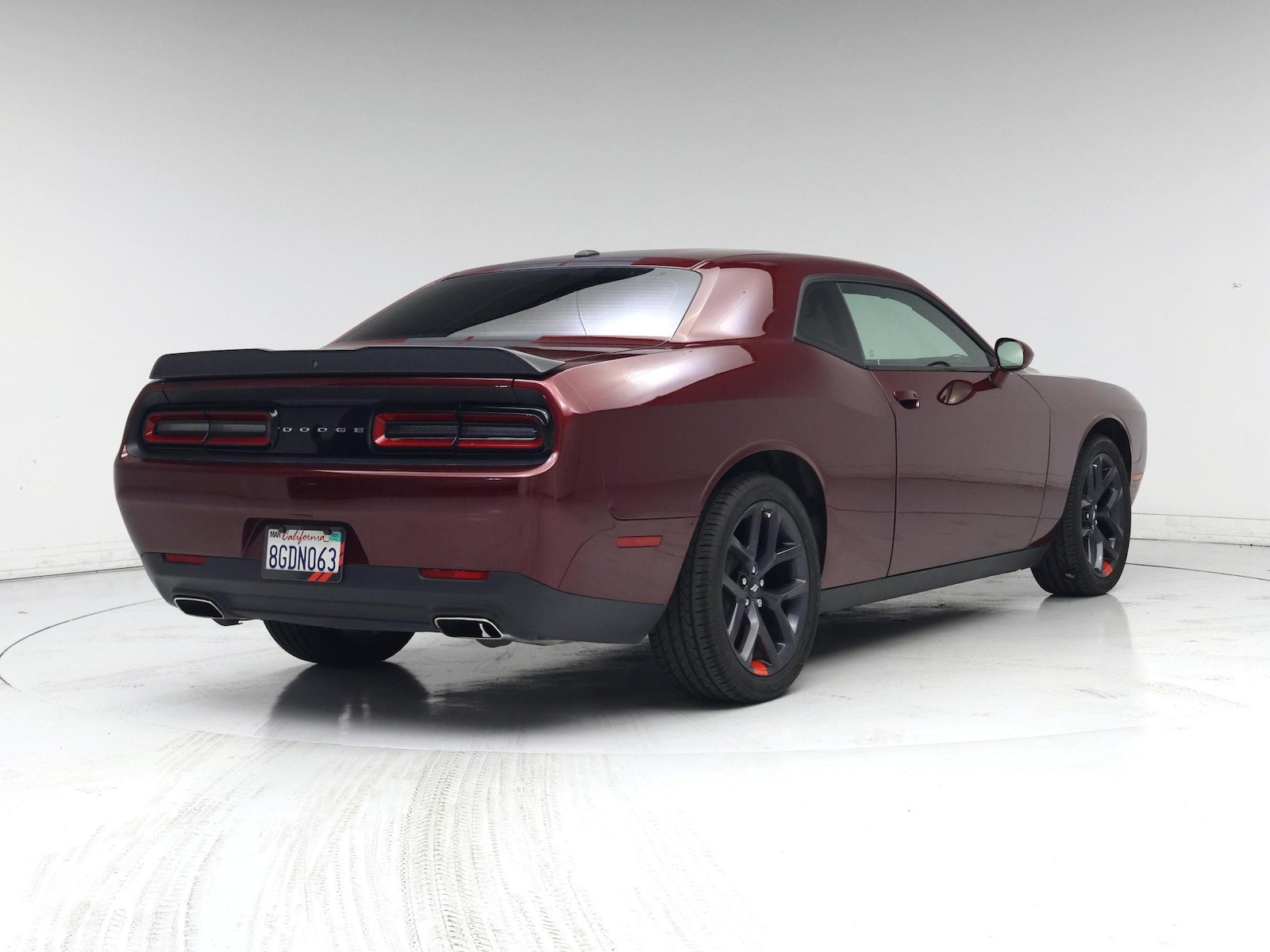 2019 Dodge Challenger SXT - Photo 9