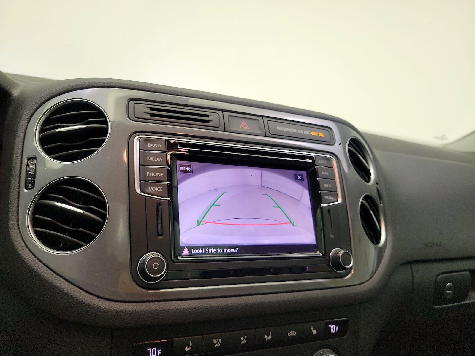2017 Volkswagen Tiguan Sport - Photo 16