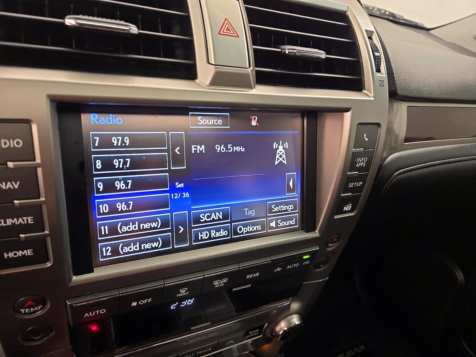 2017 Lexus GX Base - Photo 17