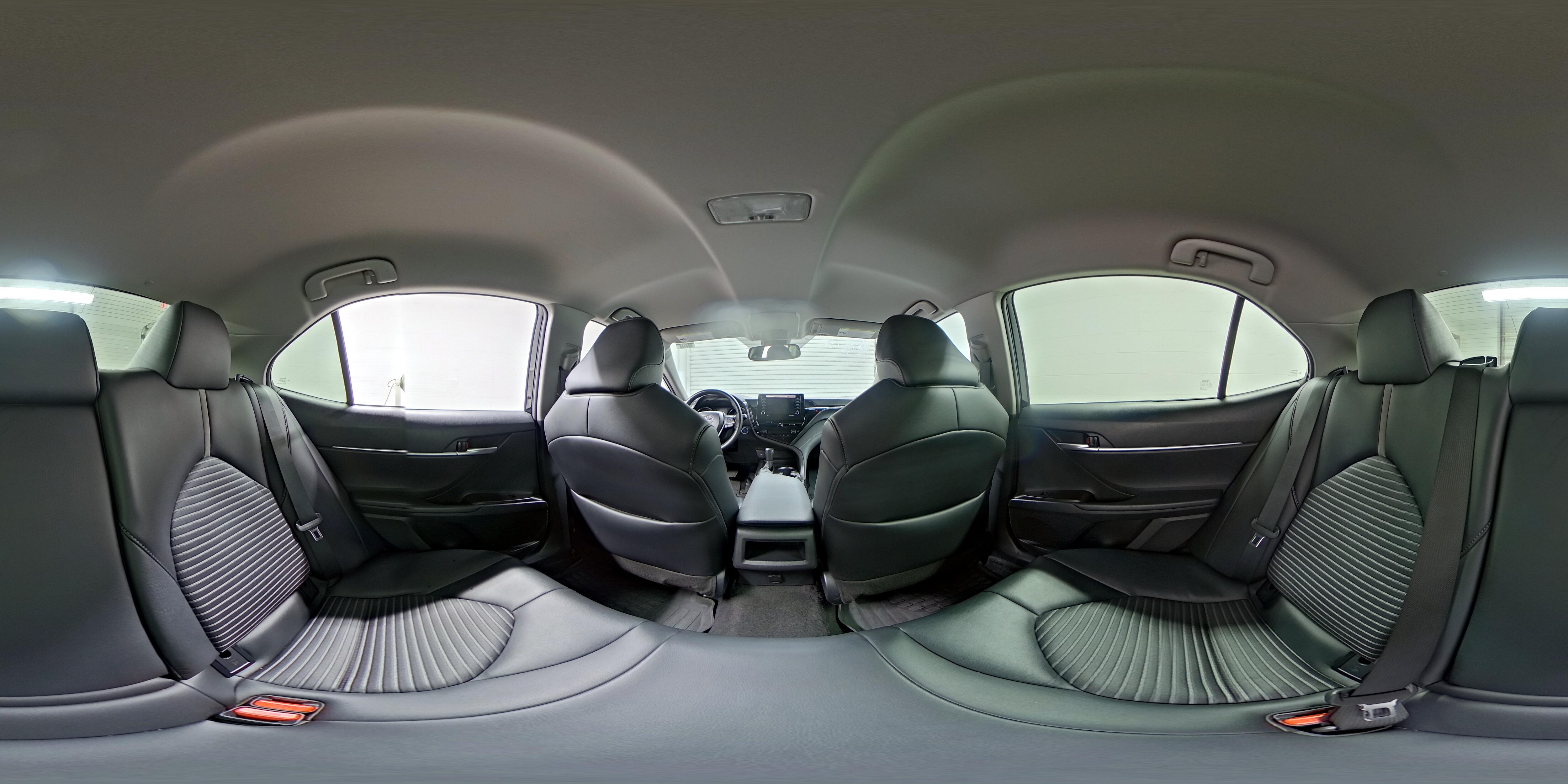 2024 Toyota Camry SE - Photo 25