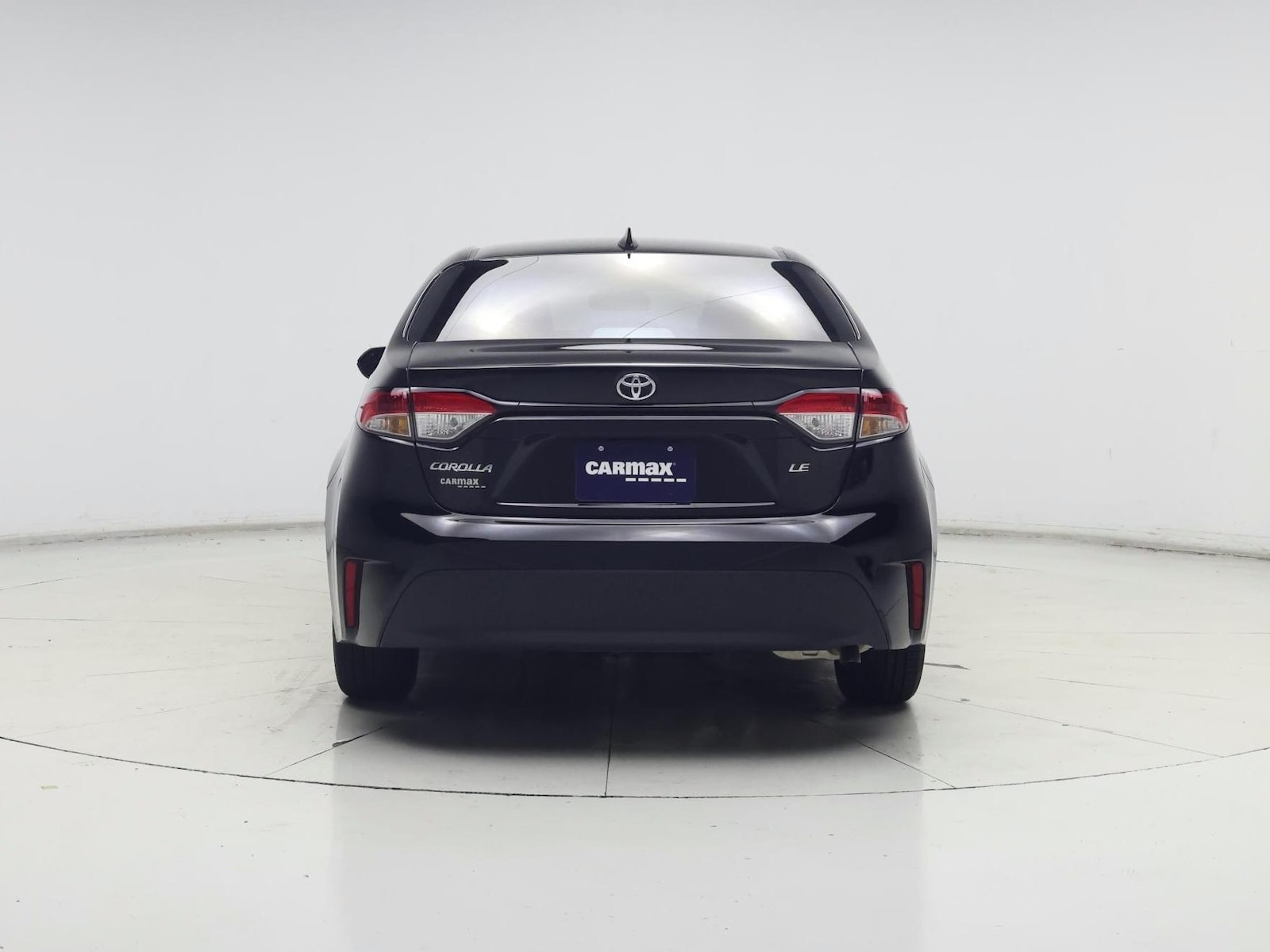 2026 Toyota Corolla LE - Photo 6