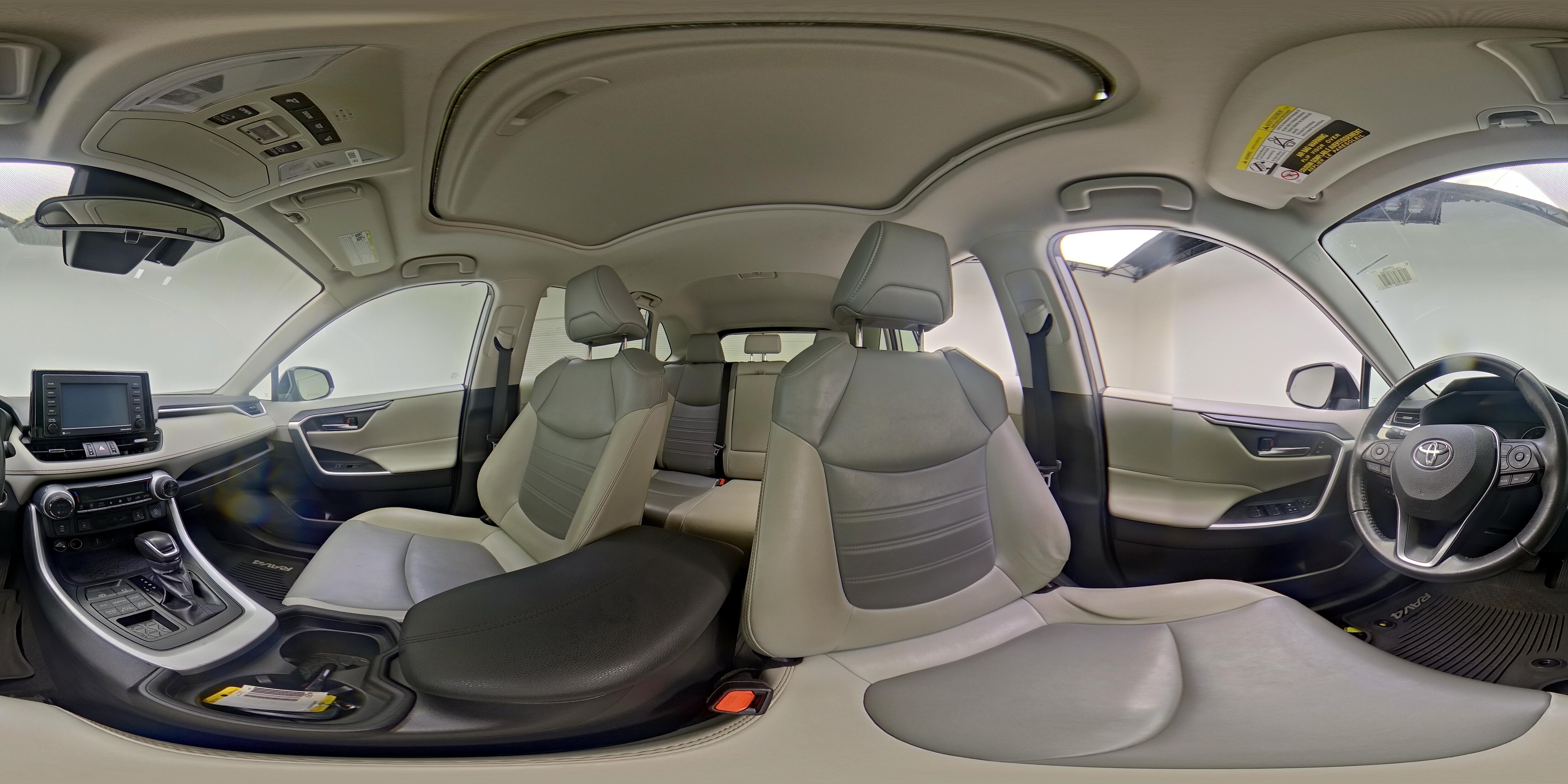 2020 Toyota RAV4 XLE Premium - Photo 26