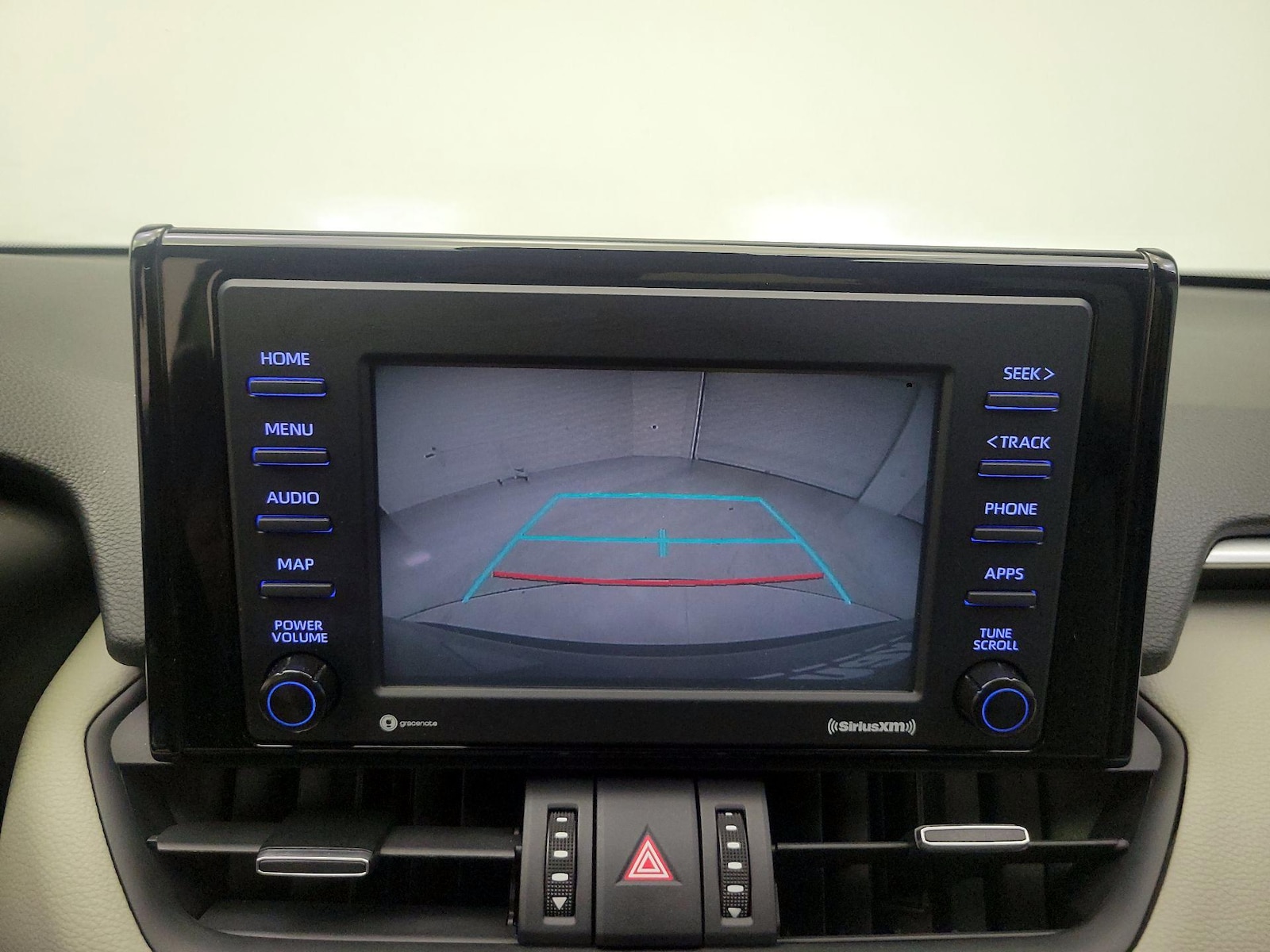 2020 Toyota RAV4 XLE Premium - Photo 14