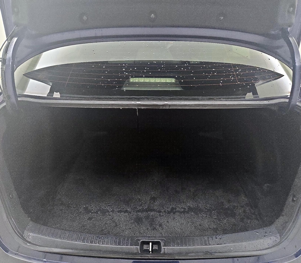 Trunk/Cargo (Seats Up)