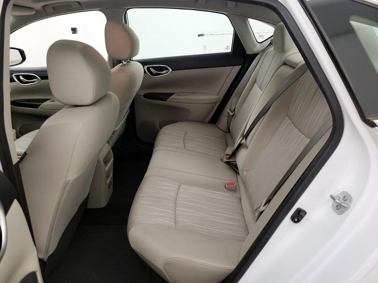 2017 Nissan Sentra SV - Photo 21