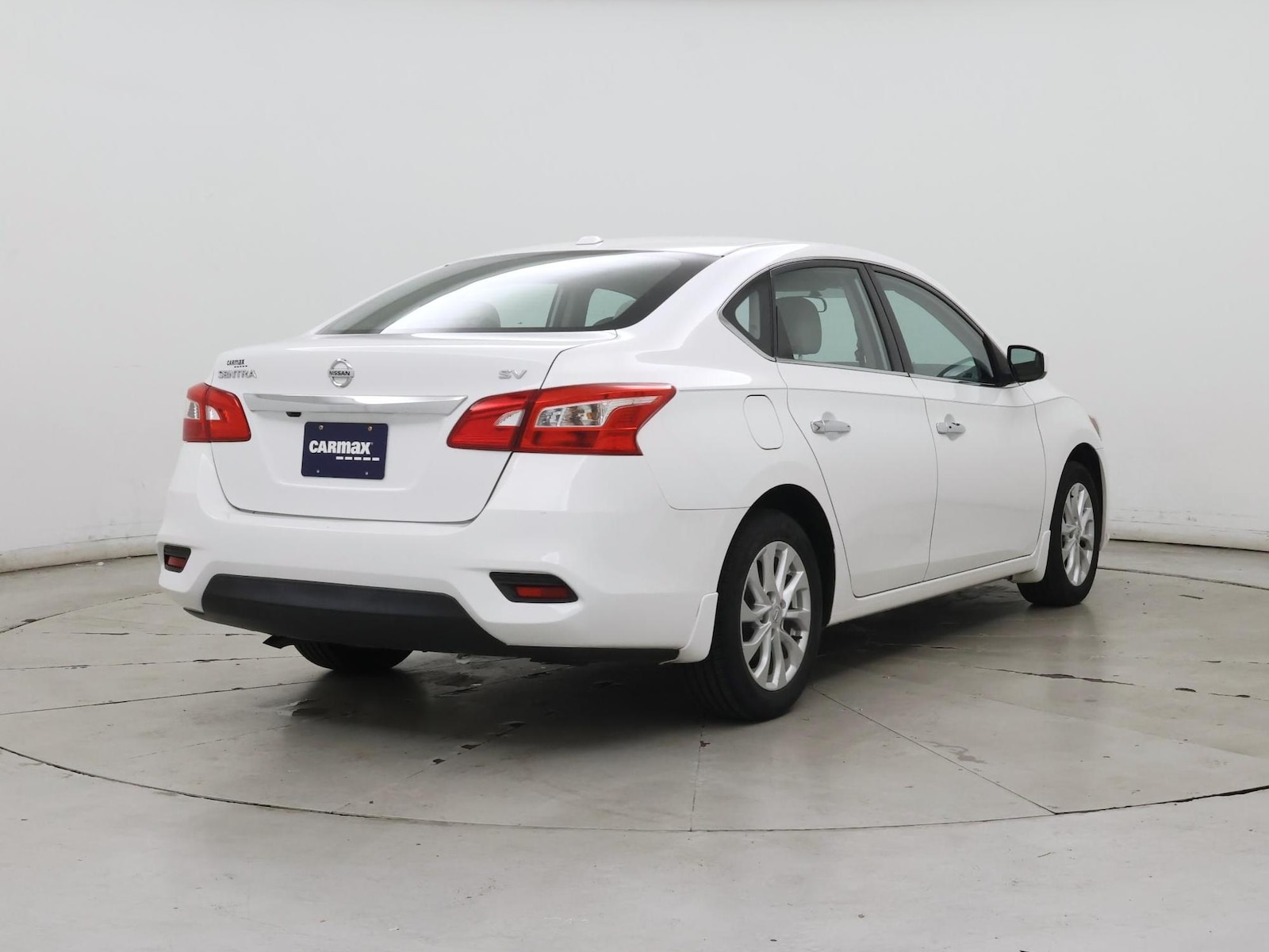 2017 Nissan Sentra SV - Photo 9