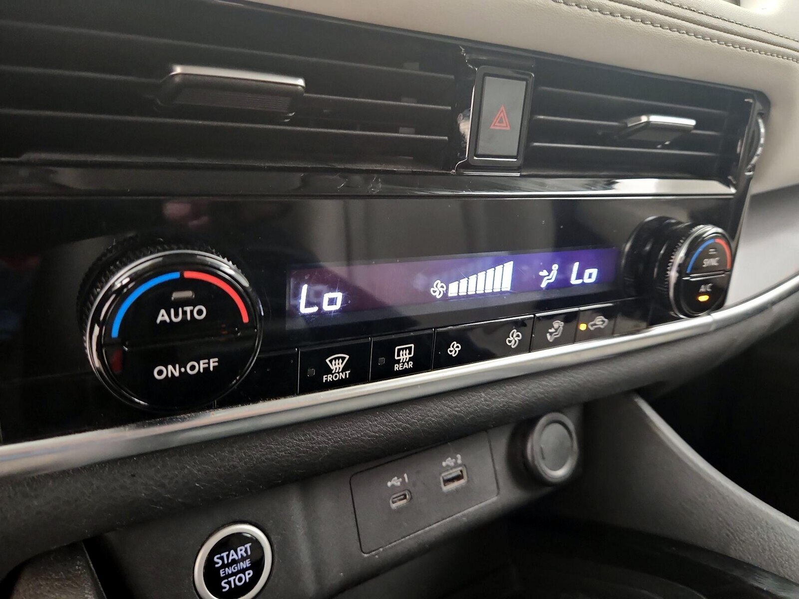 2021 Nissan Rogue SV - Photo 17