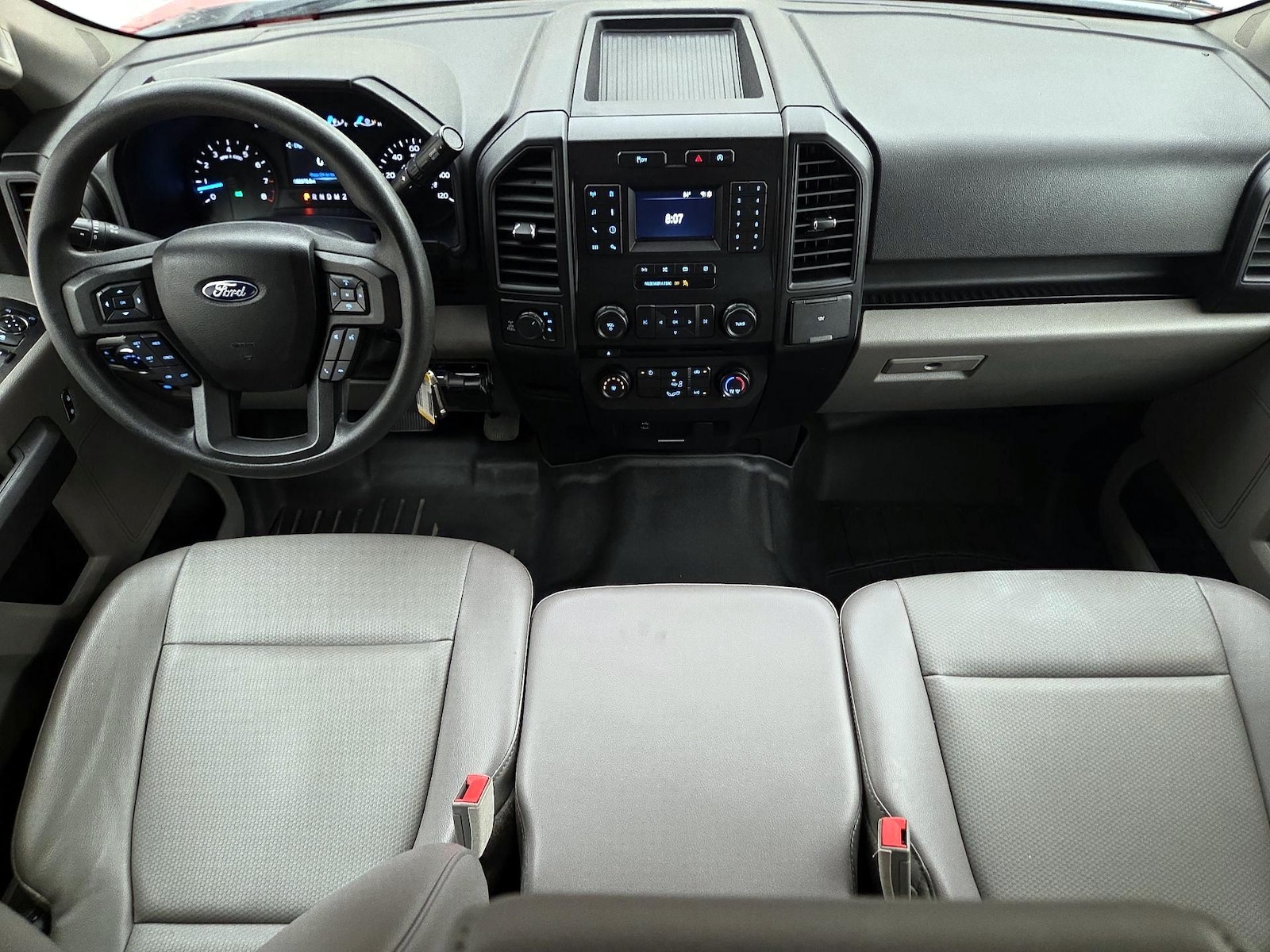 2018 Ford F-150 XL - Photo 10