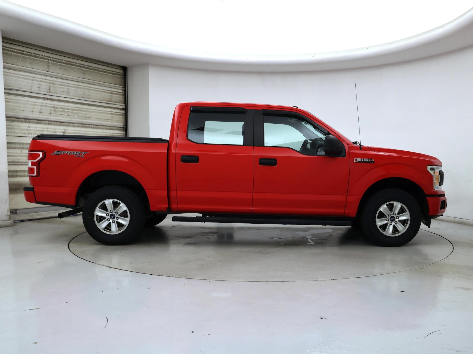 2018 Ford F-150 XL - Photo 8