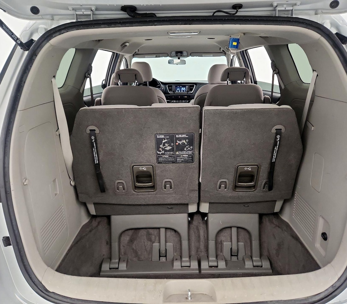 Trunk/Cargo (Seats Up)