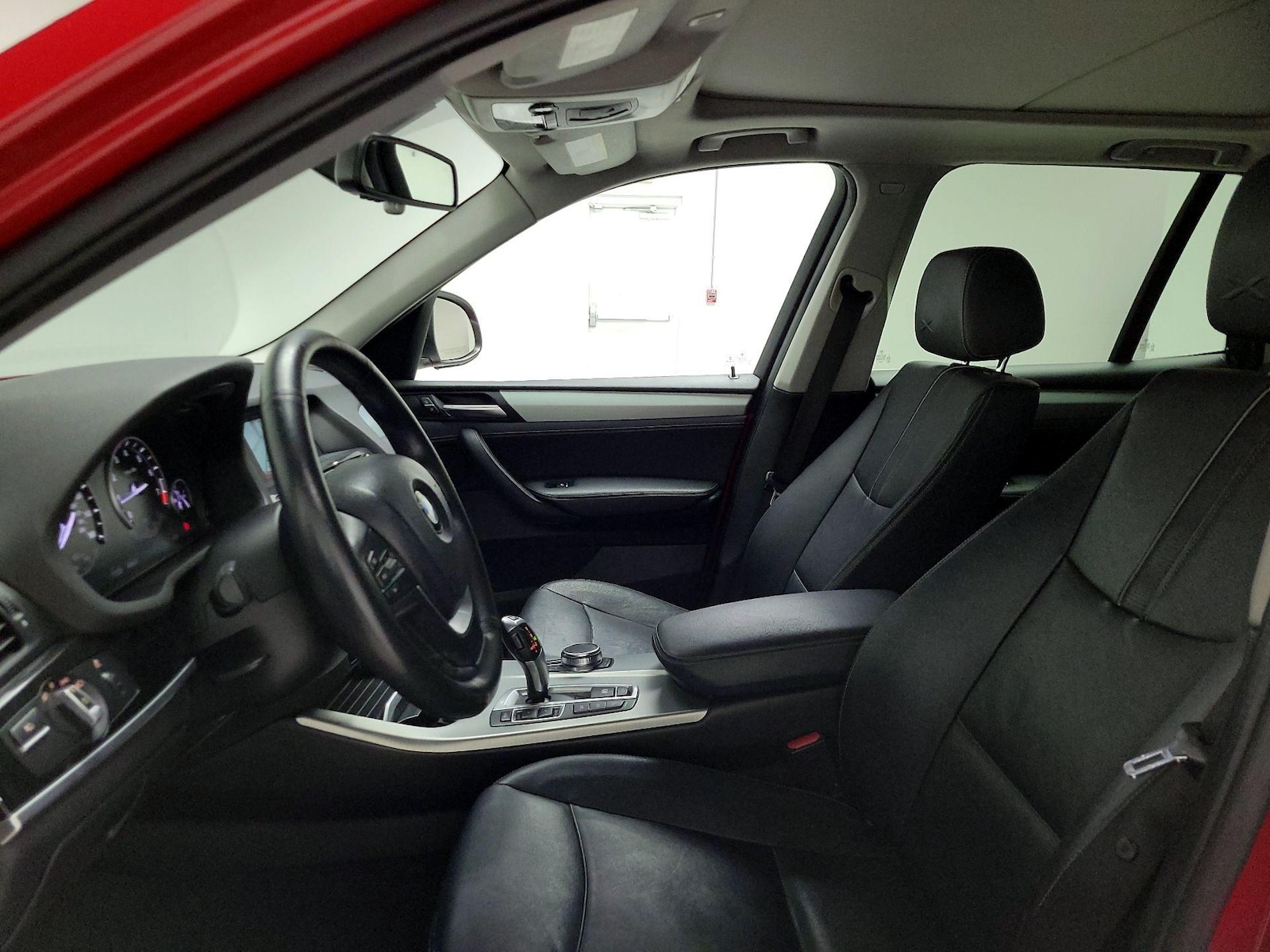 Power Seat(s) & Side Airbags